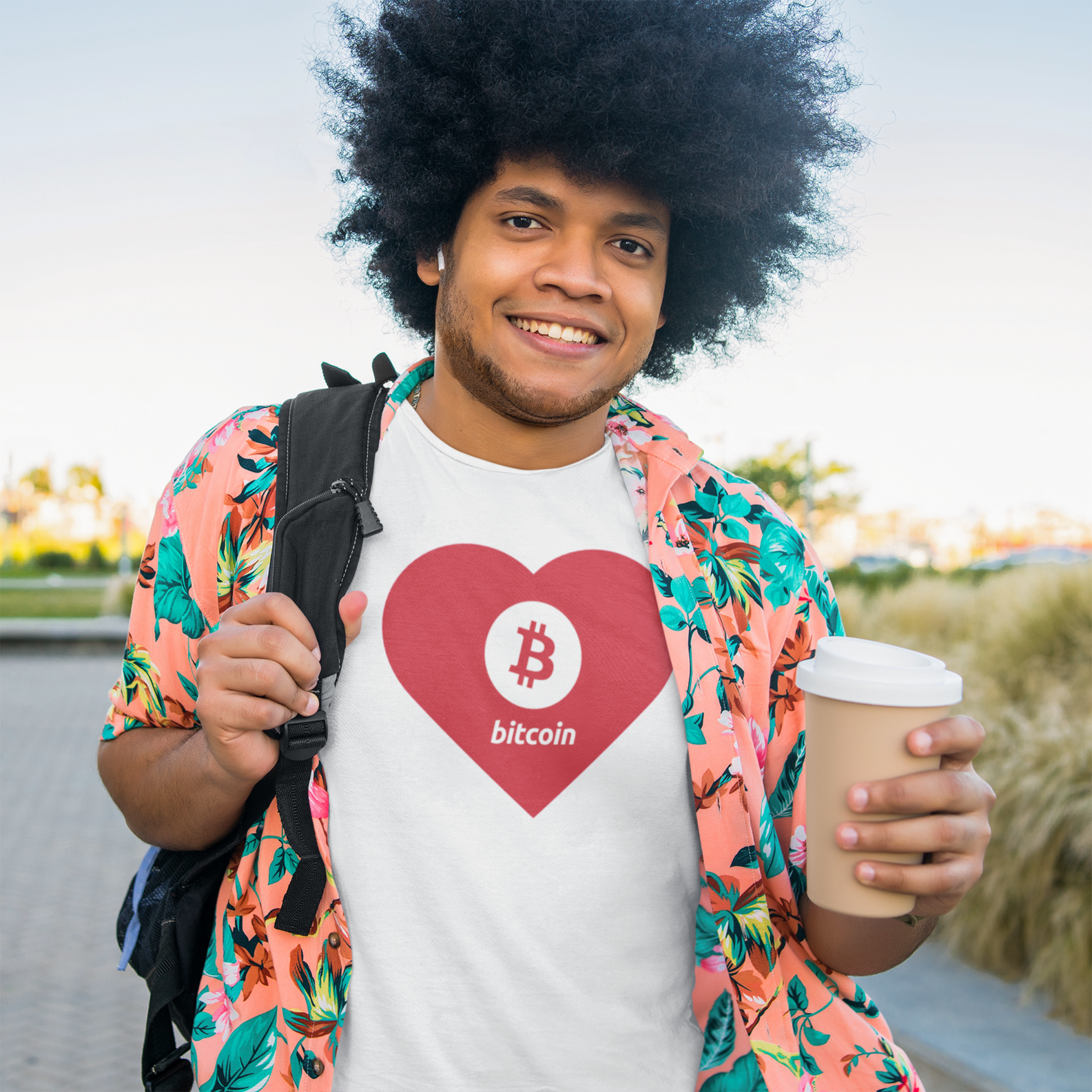 Nome do produto: Camiseta Bitcoin Heart BTC032-CQ