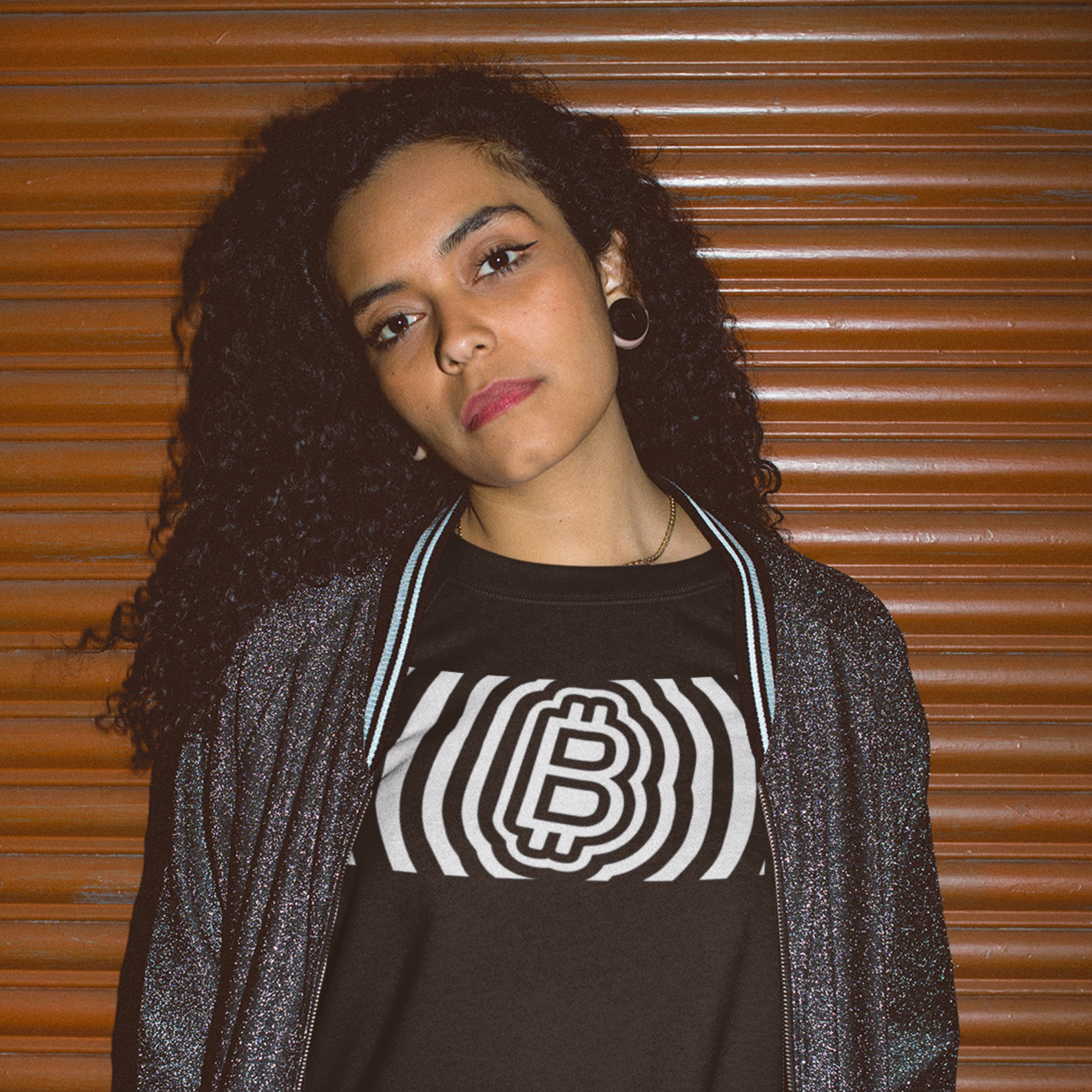 Nome do produto: Camiseta Bitcoin Irradiation BTC037-CQ