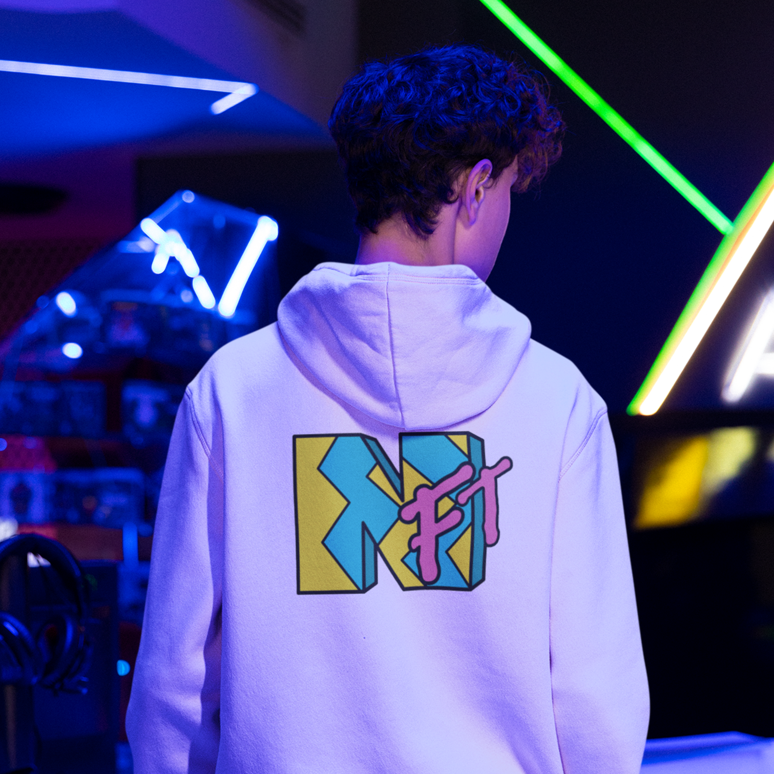 Nome do produto: Moletom Ziper NFT MTV NFT013-MZ