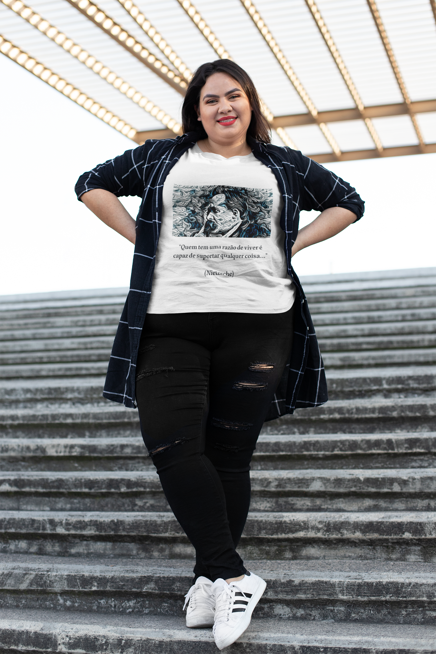 Nome do produto: T shirt Plus Size Nietzche