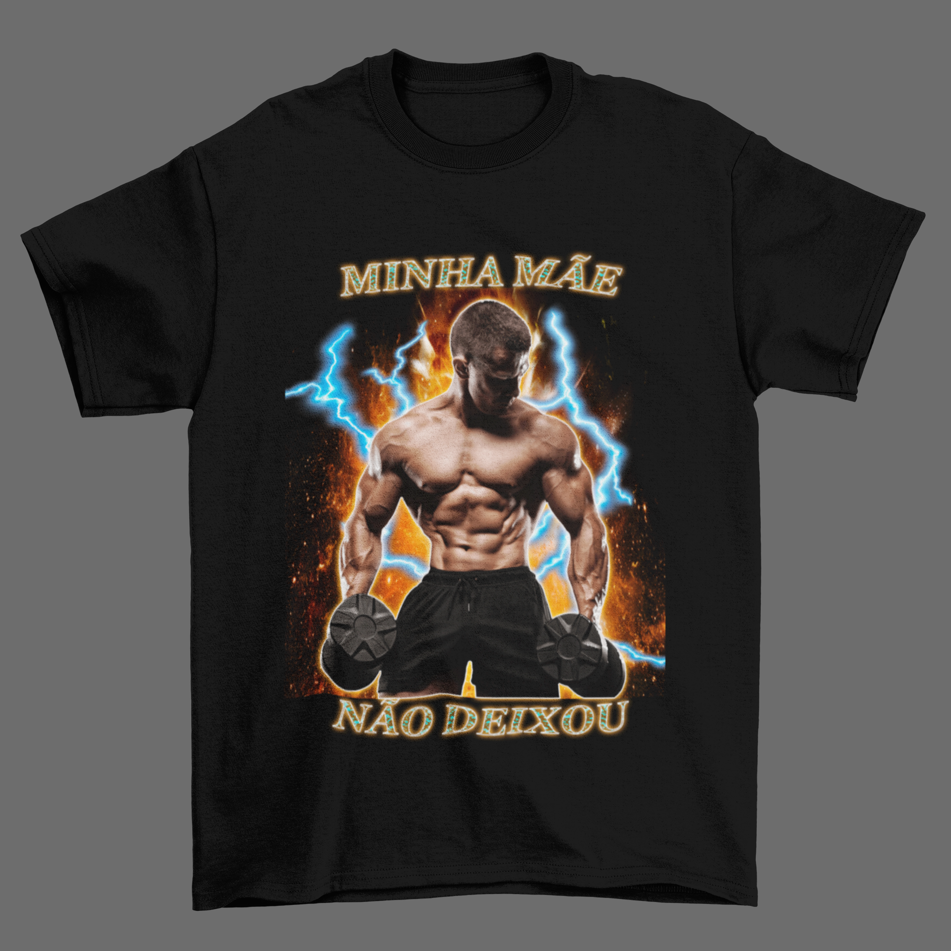 Nome do produto: Camiseta MINHA MÃE NÃO DEIXOU