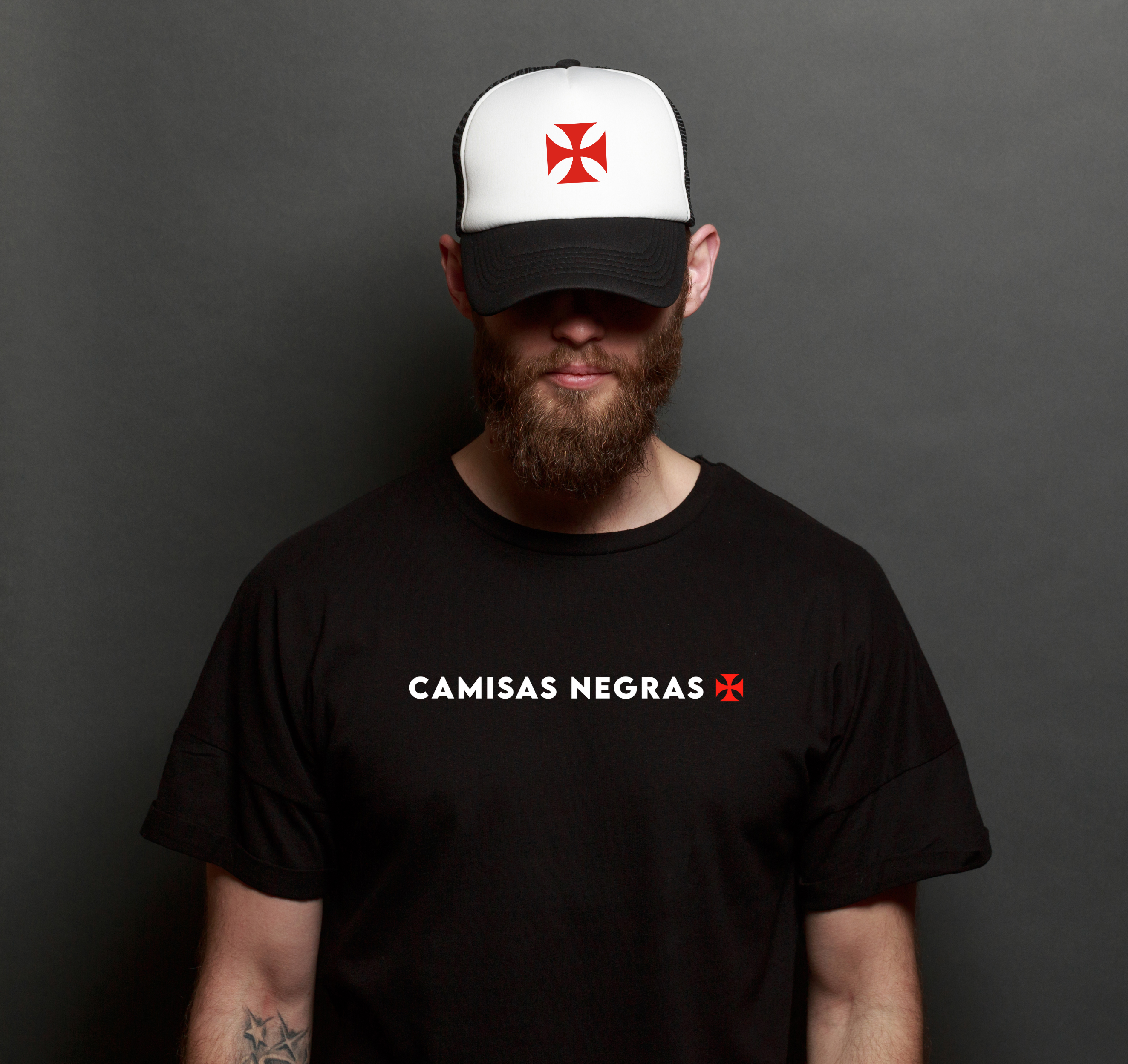 Nome do produto: Camisas Negras 