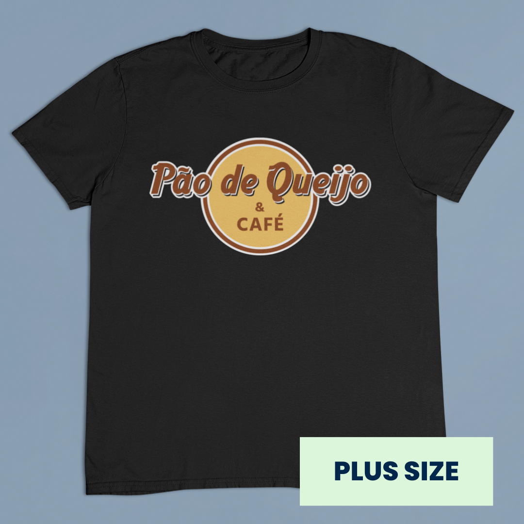 Nome do produto: CAMISETA PLUS SIZE PÃO DE QUEIJO E CAFÉ