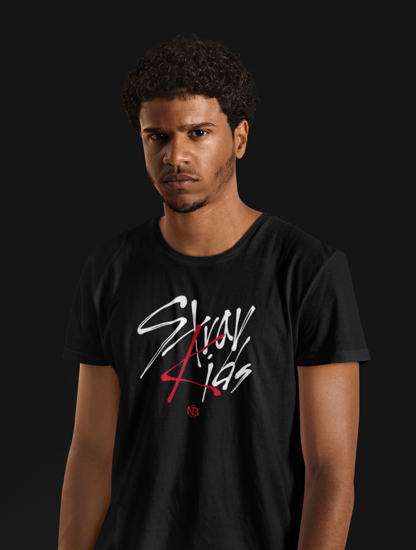Nome do produto: CAMISETA STRAY KIDS