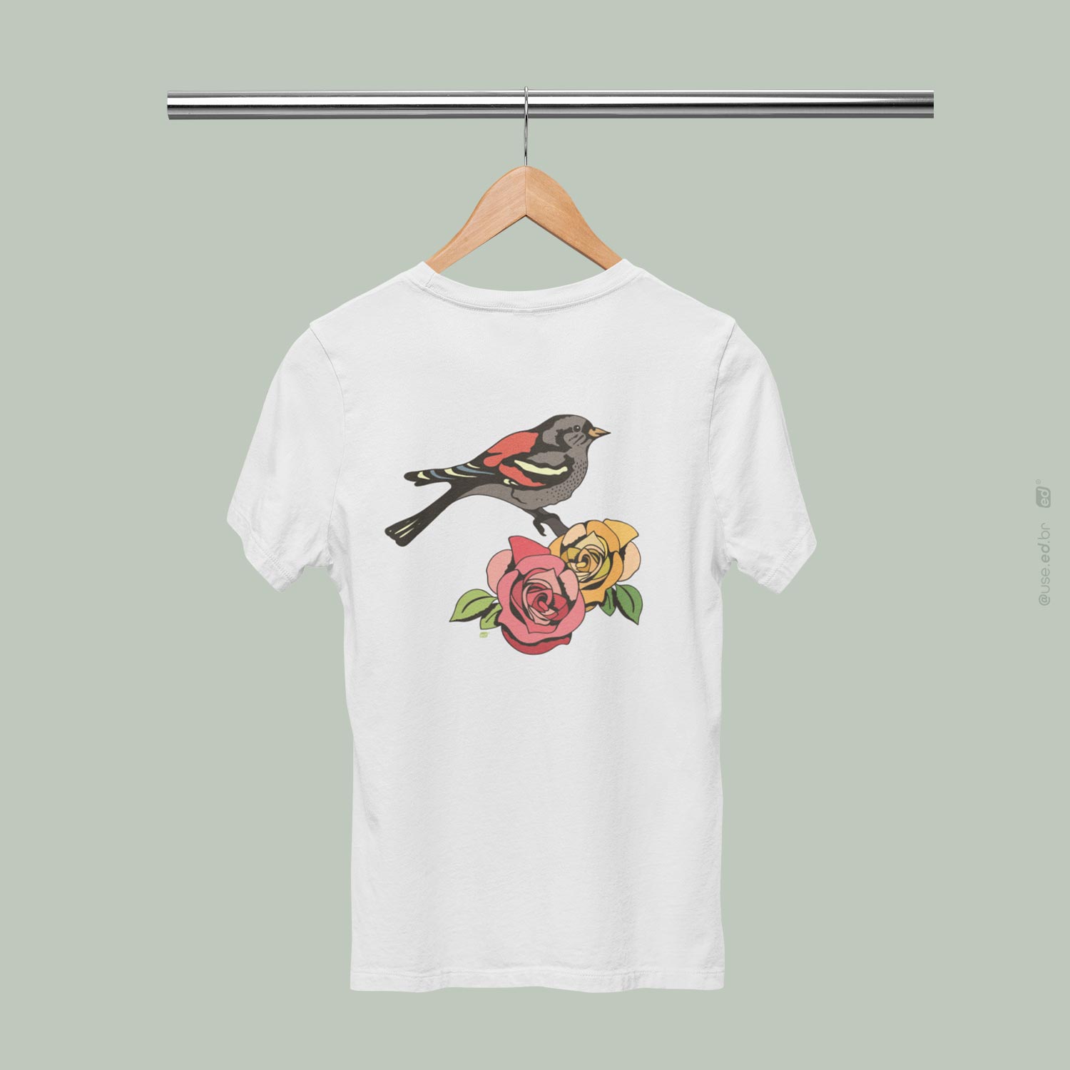 Nome do produto: Passarinho - Camiseta estampa passarinho quality branca