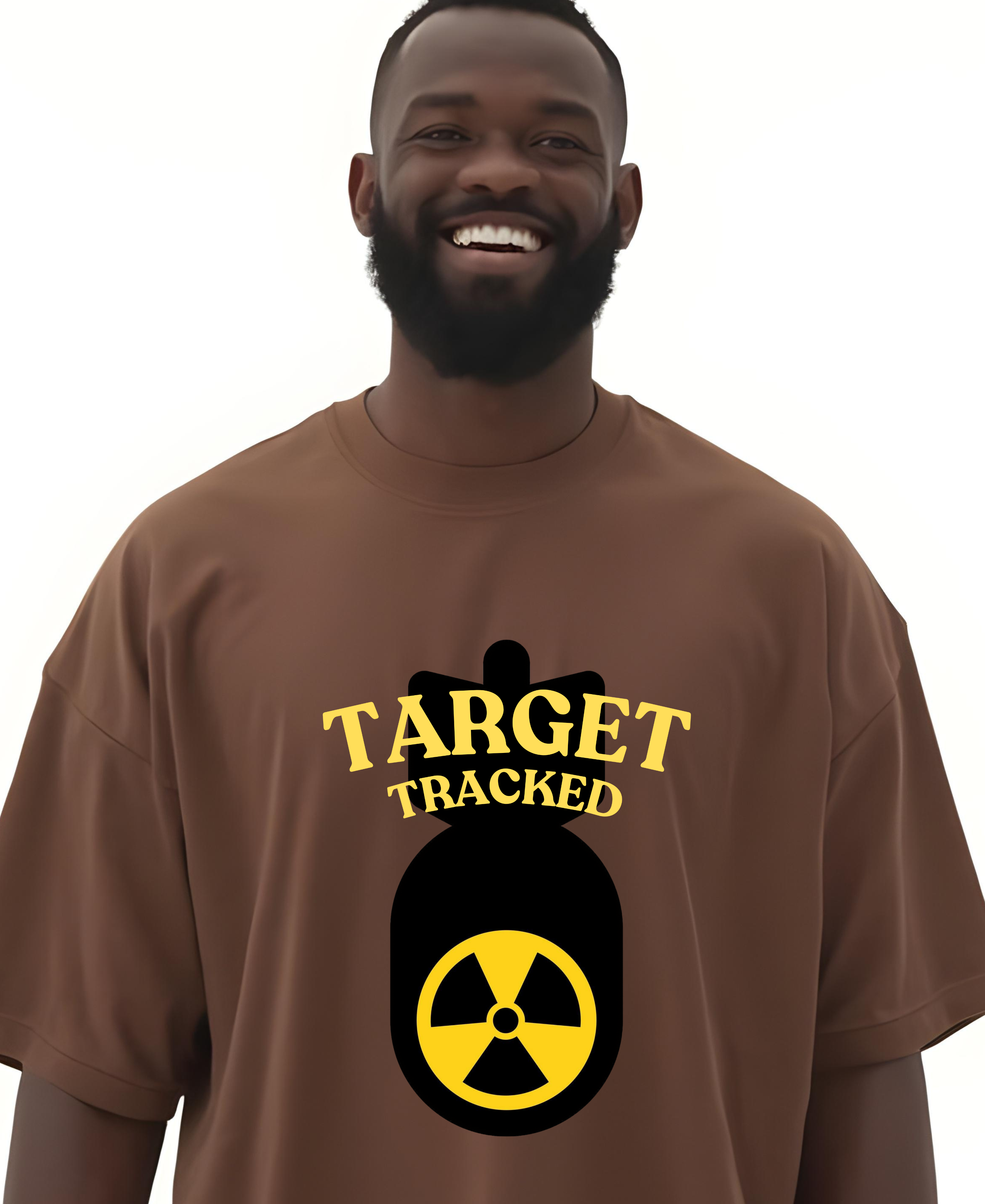 Camiseta Oversized Target Tracked