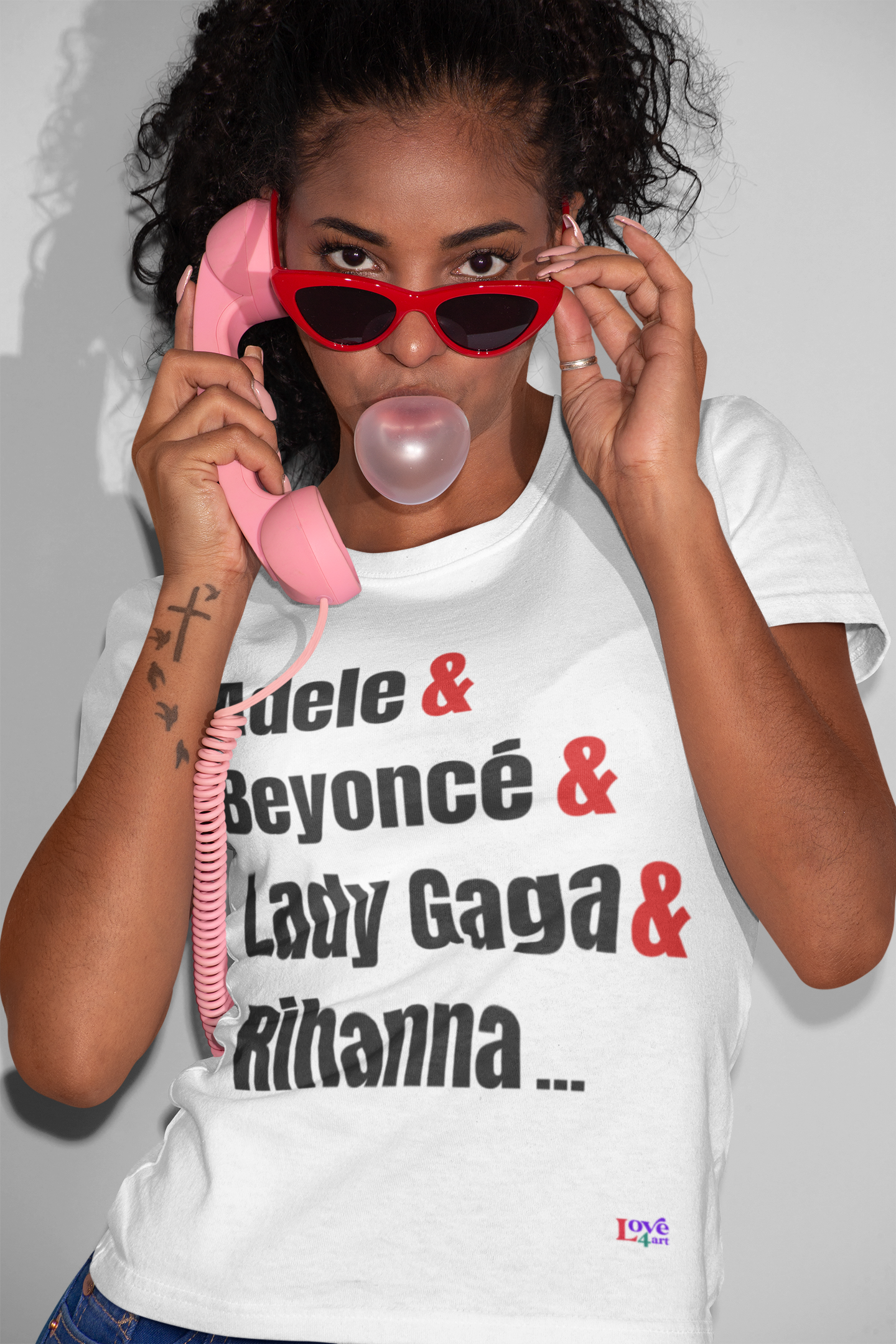 Nome do produto: ARTISTAS - Adele & Beyoncé & Lady Gaga & Rihanna