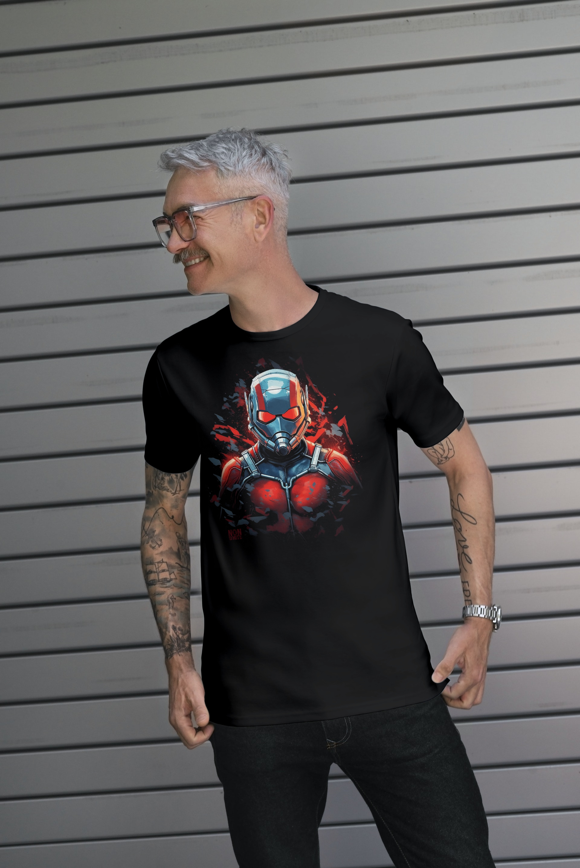 Nome do produto: 23M003 - Homem-Formiga