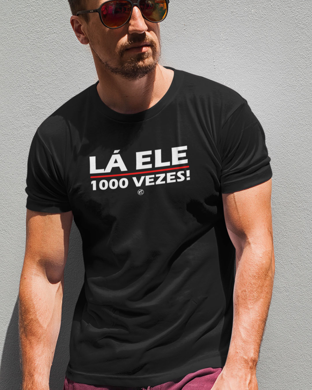 Nome do produto: Camiseta Lá ele 1000 vezes