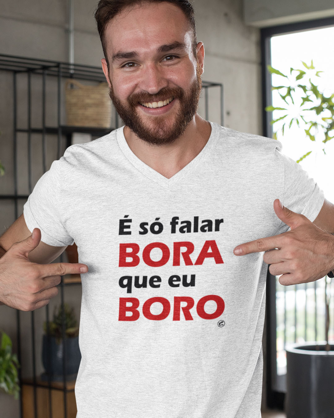 Nome do produto: Camiseta de Boteco É só falar Bora que eu Boro