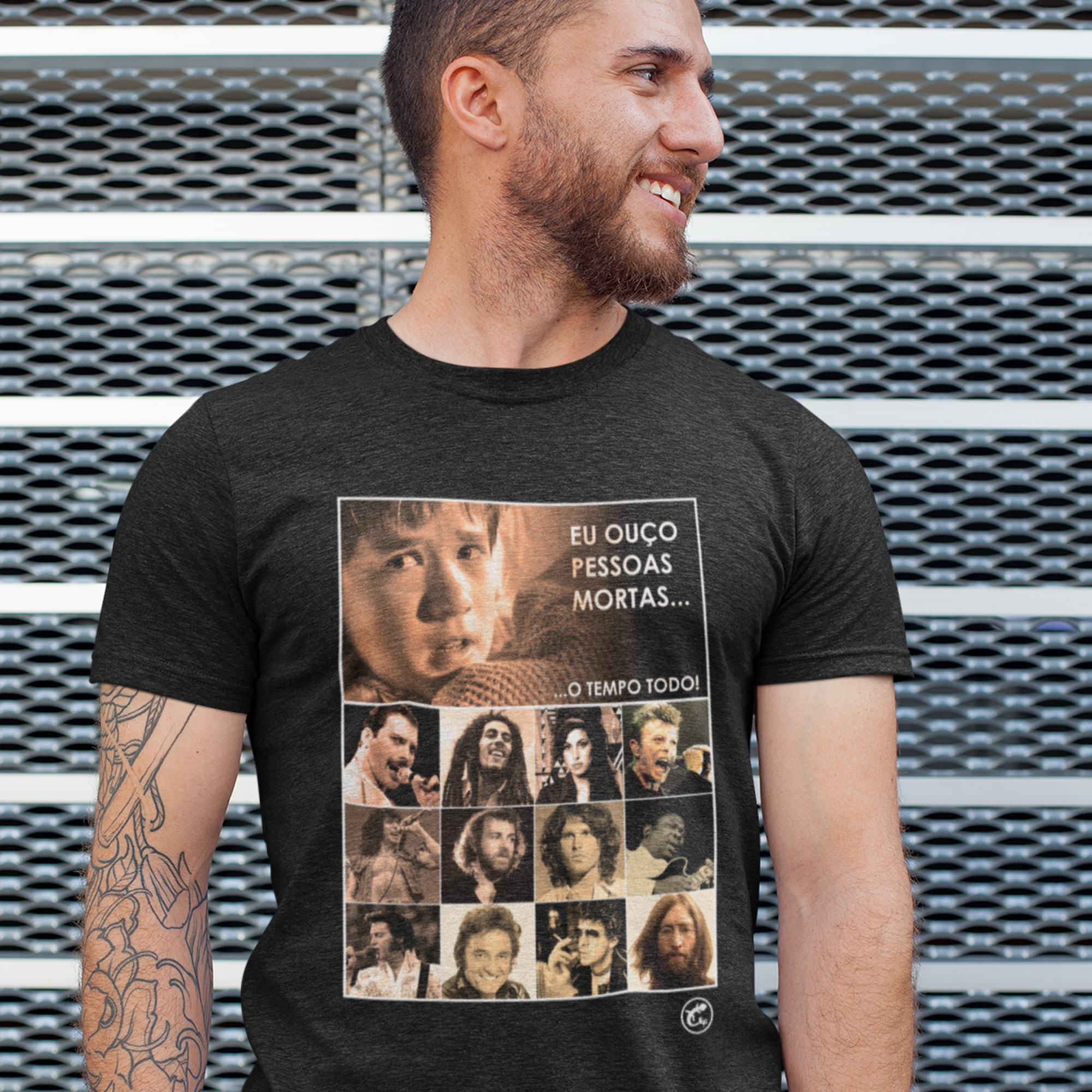 Nome do produto: Camiseta Eu ouço pessoas mortas...O tempo todo! Versão 05