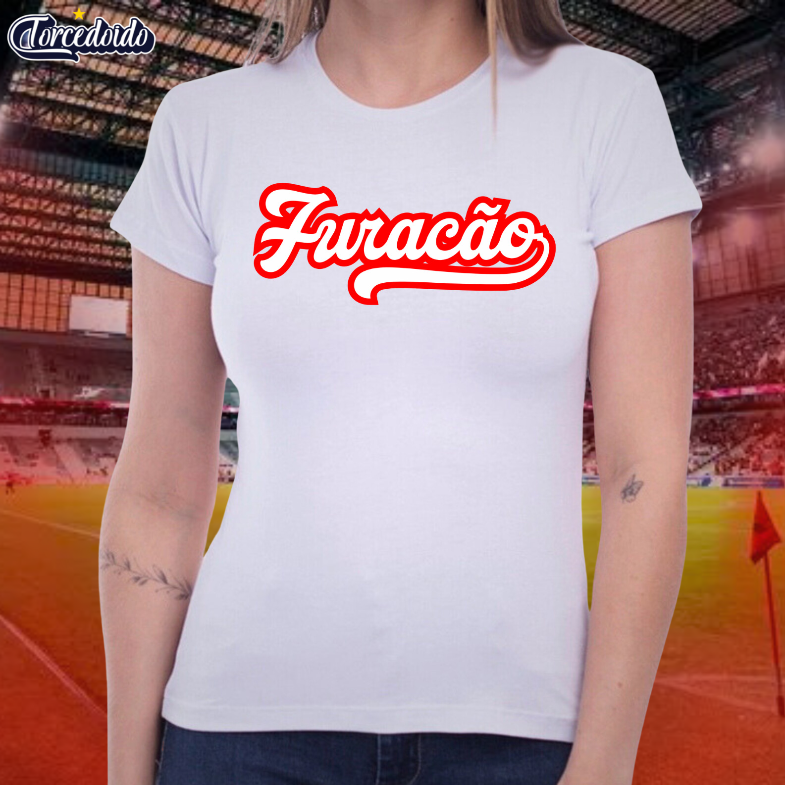 Nome do produto: Camiseta Baby Look Furacão Old - Athletico