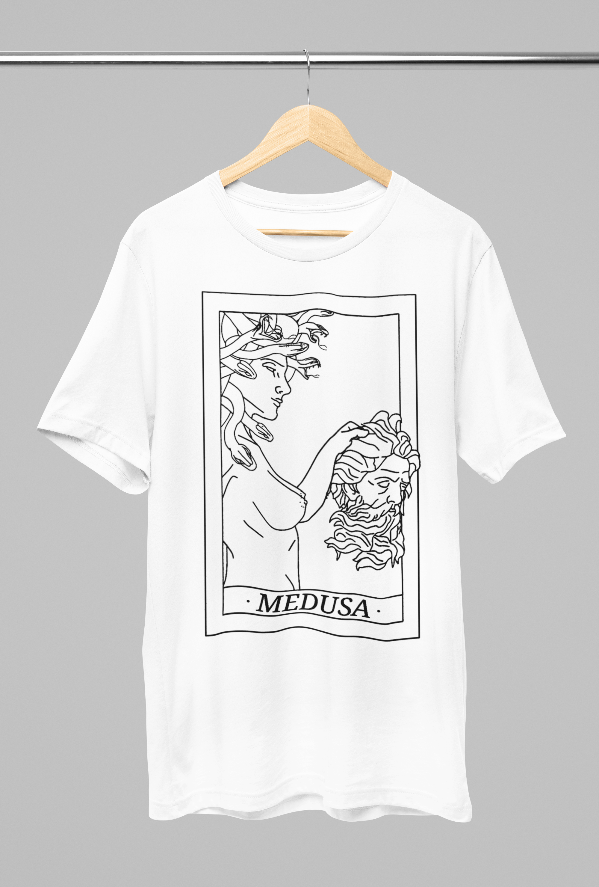Nome do produto: CAMISETA MEDUSA