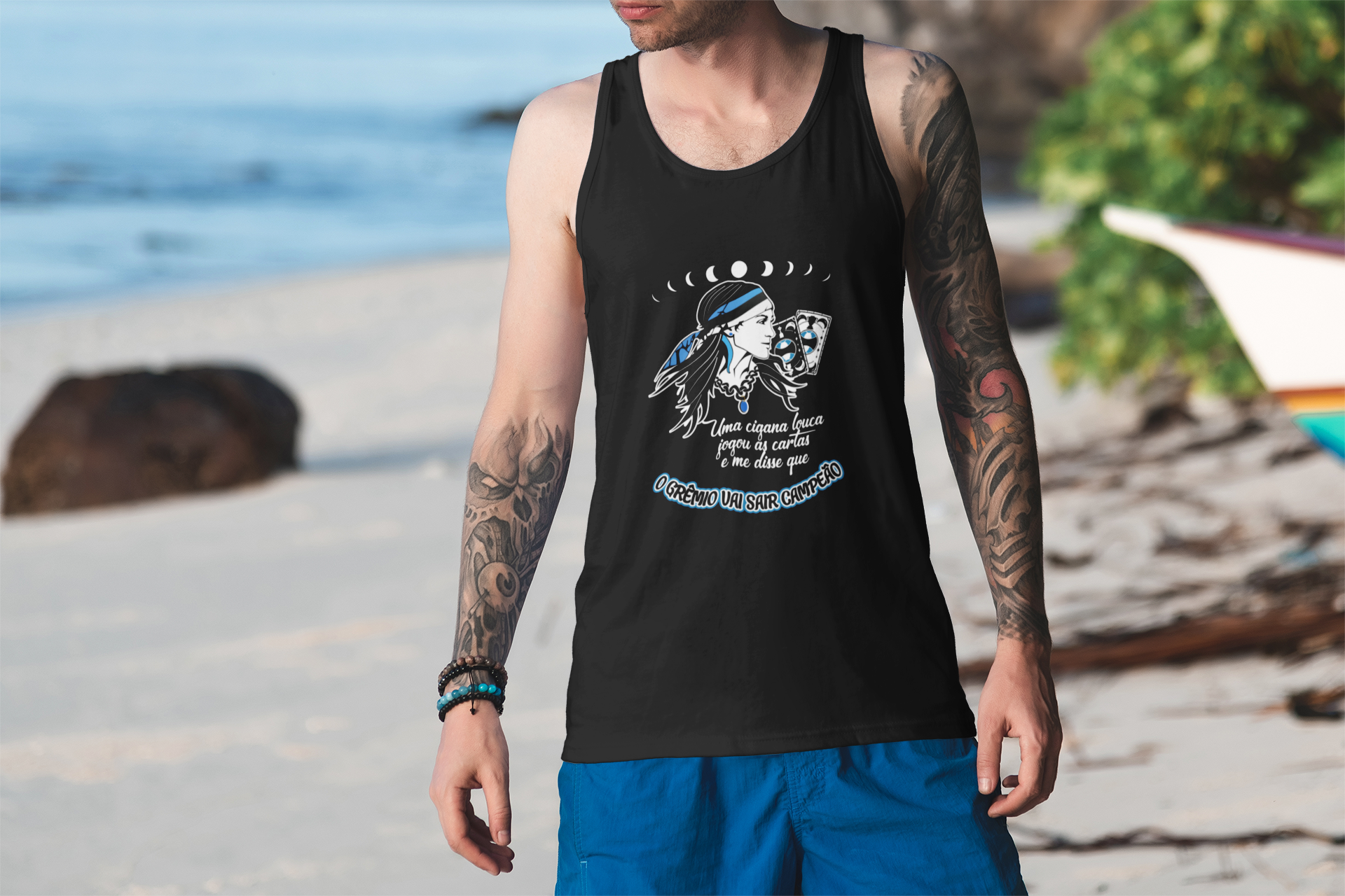 Nome do produto: Regata Uma Cigana Louca