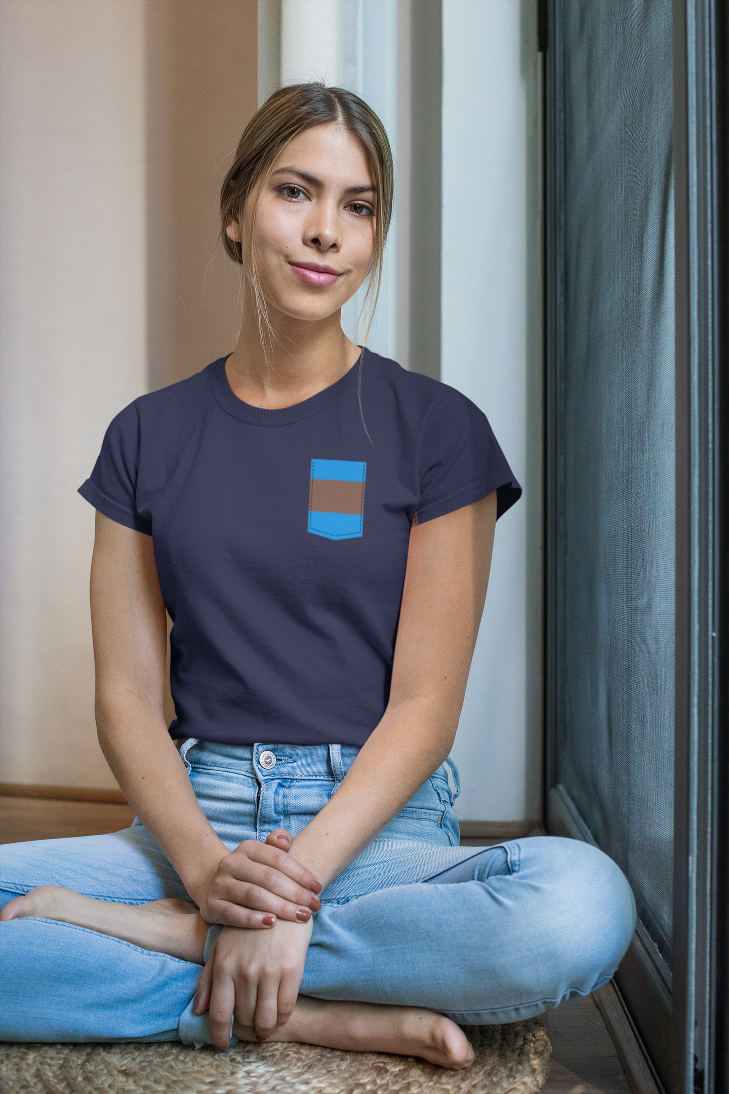 Nome do produto: Baby Look Bolso Havana