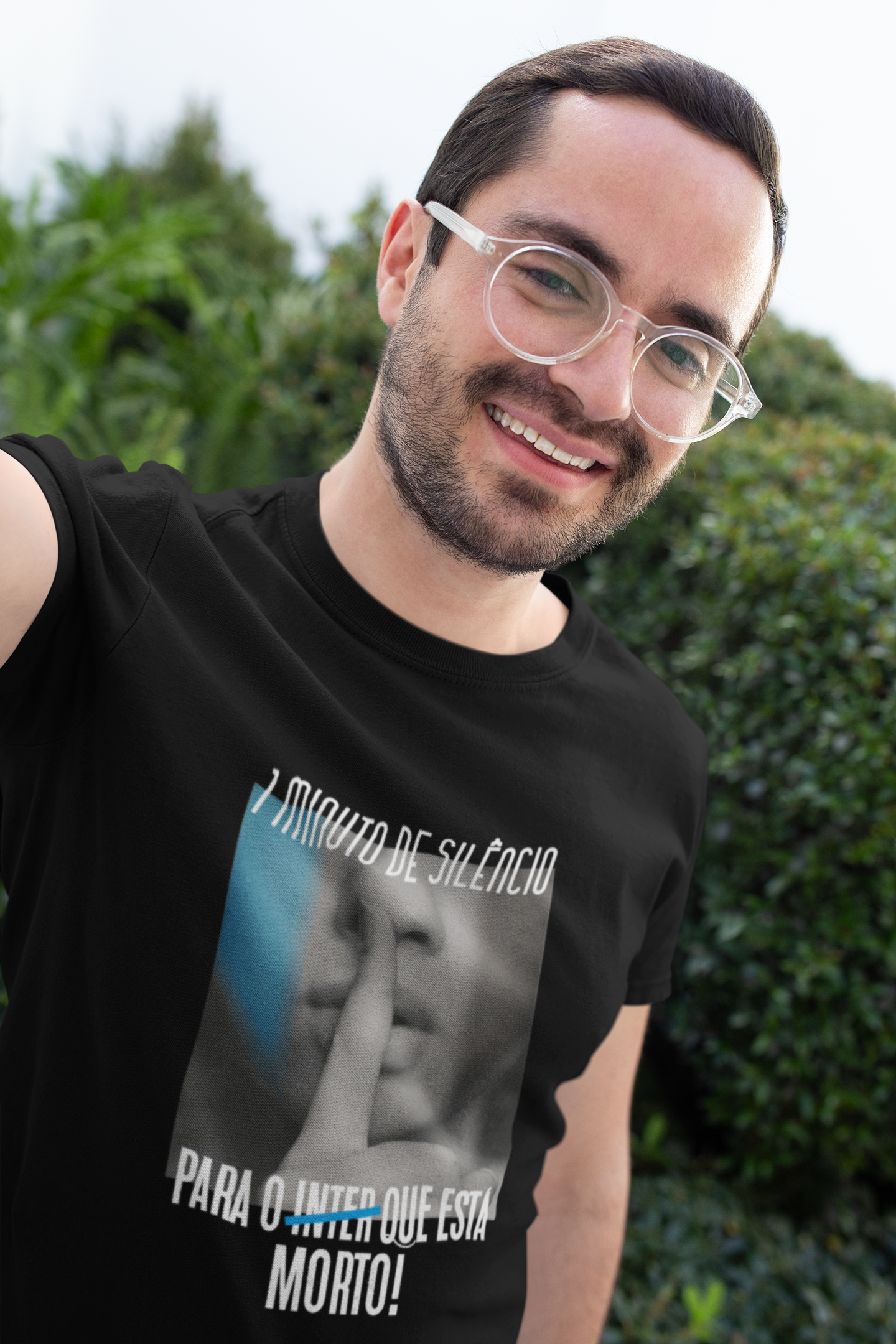 Nome do produto: Camiseta Casual 1 minuto de silêncio - Estampa Clara