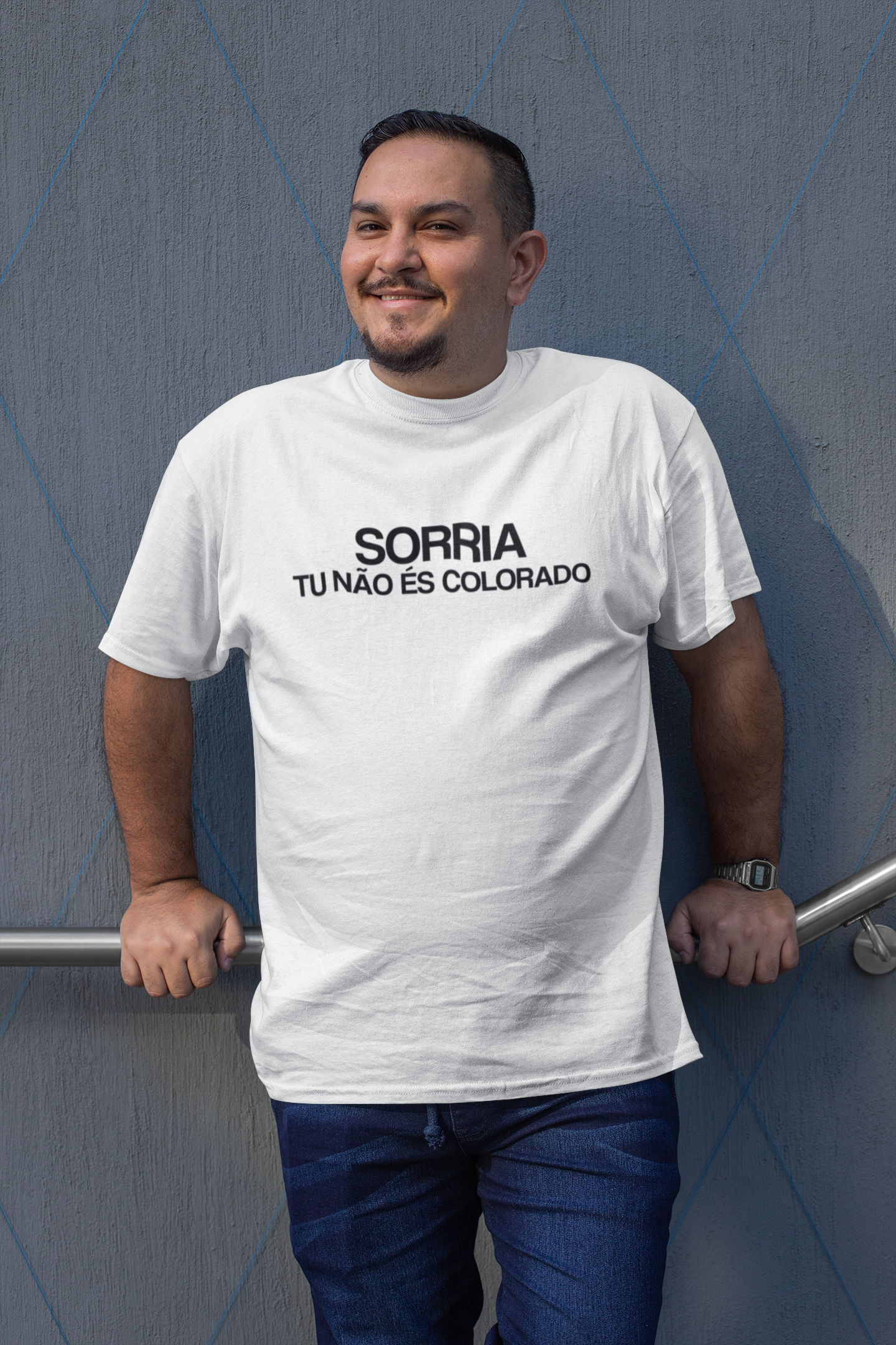 Nome do produto: Sorria, tu não és colorado! Plus Size