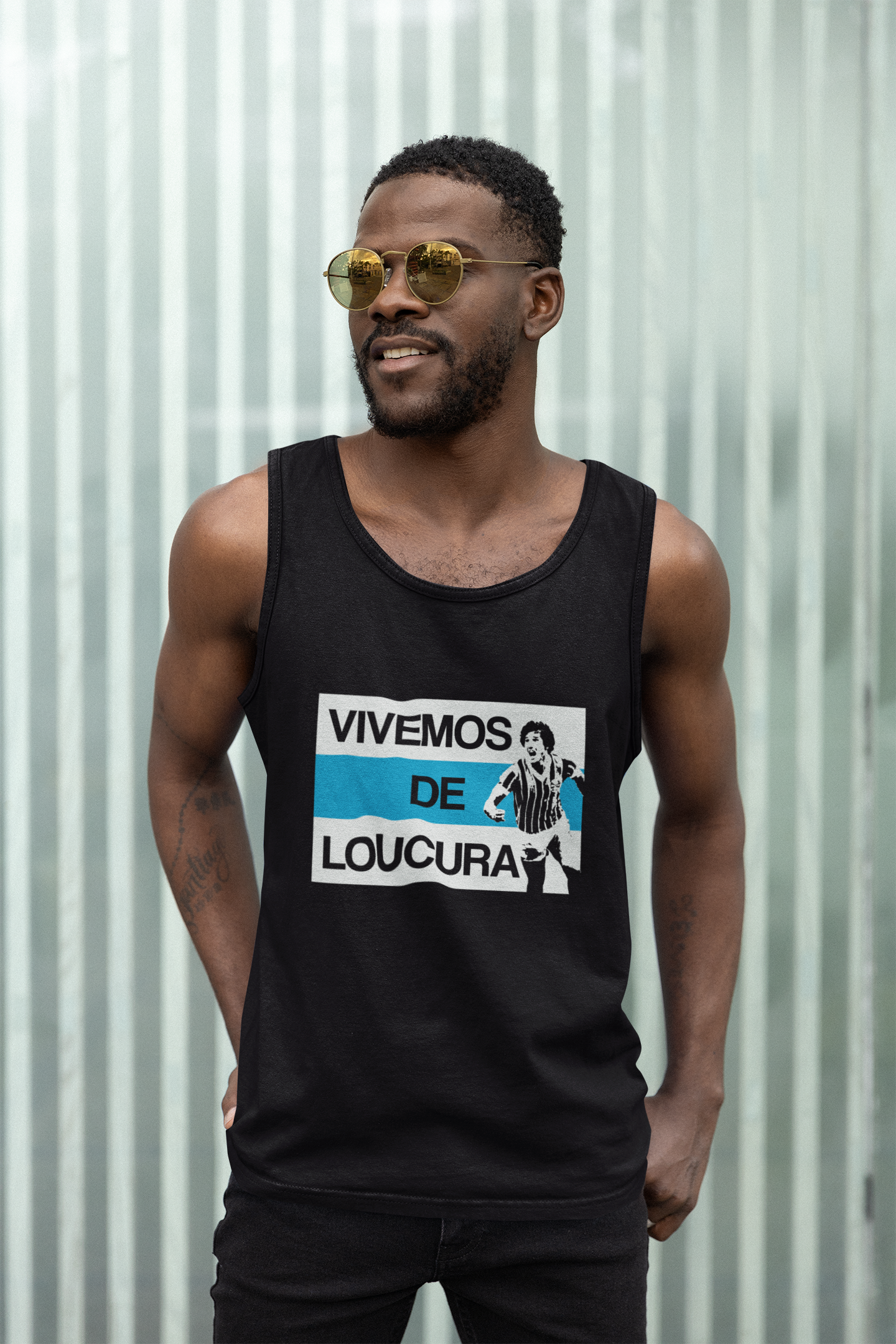 Nome do produto: Regata Vivemos de Loucura