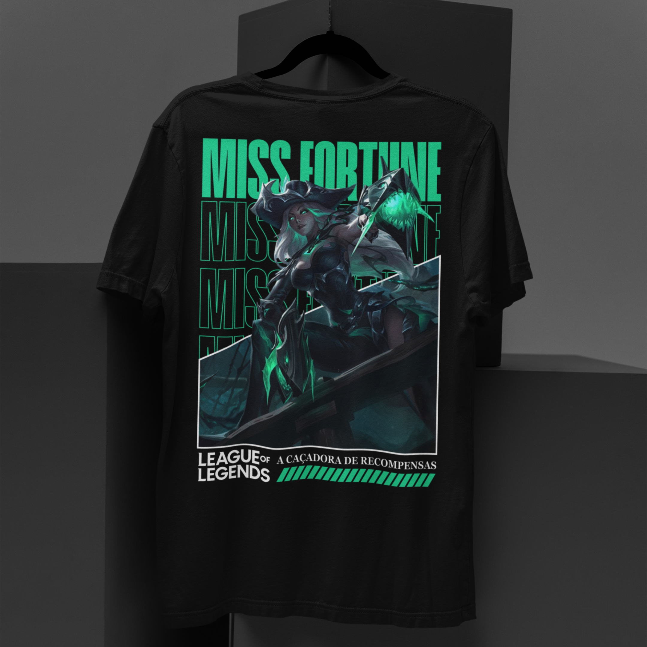 Nome do produto: Camiseta - Miss Fortune