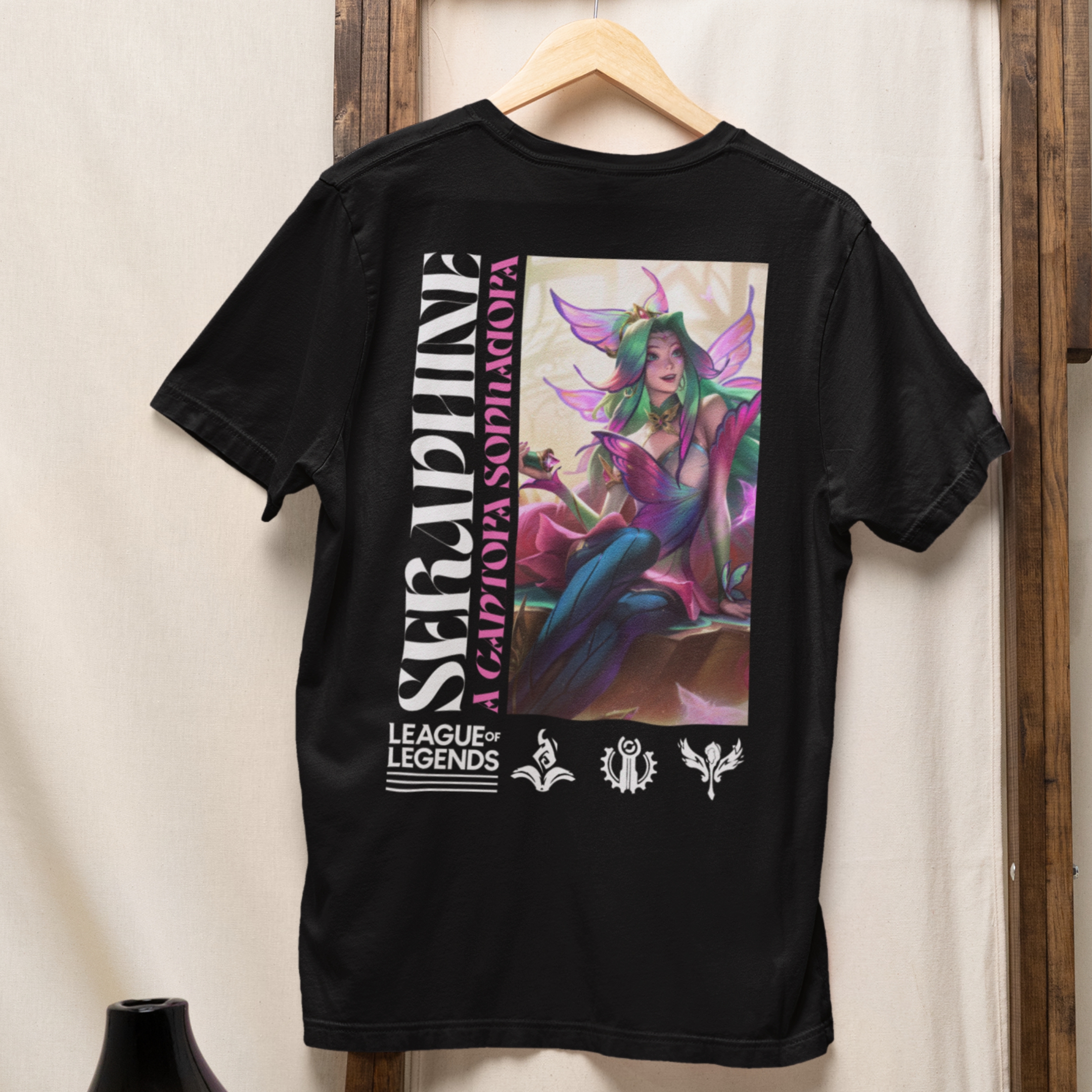 Nome do produto: Camiseta - Seraphine