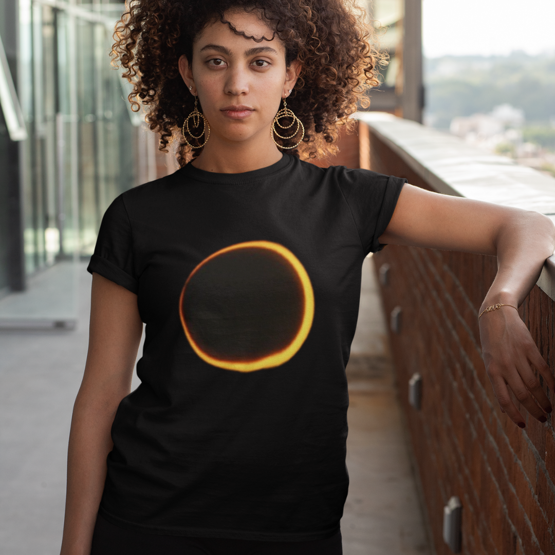 Nome do produto: Camiseta Eclipse Feminina