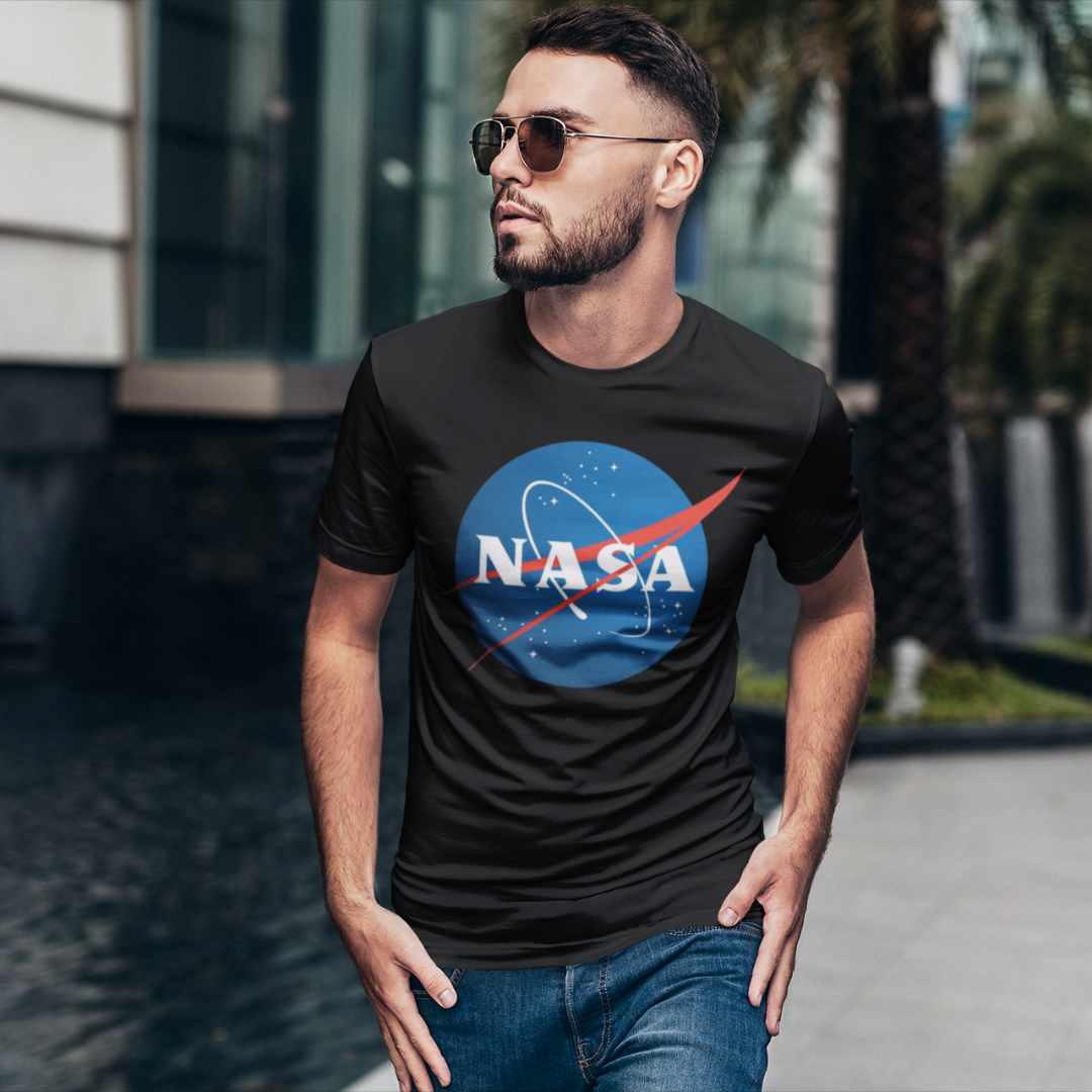Nome do produto: Camiseta NASA Masculina