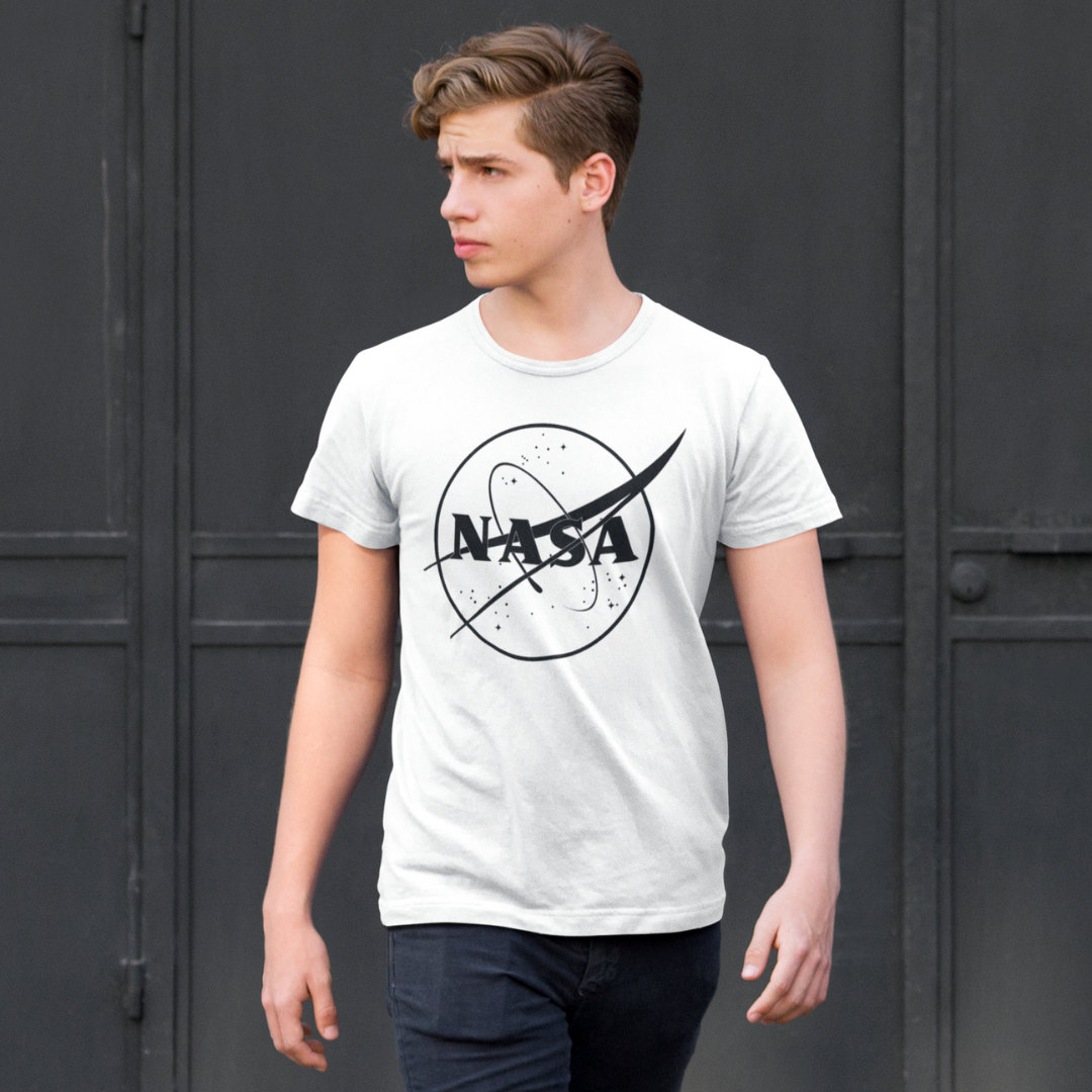 Nome do produto: Camiseta NASA Alternativa Masculina