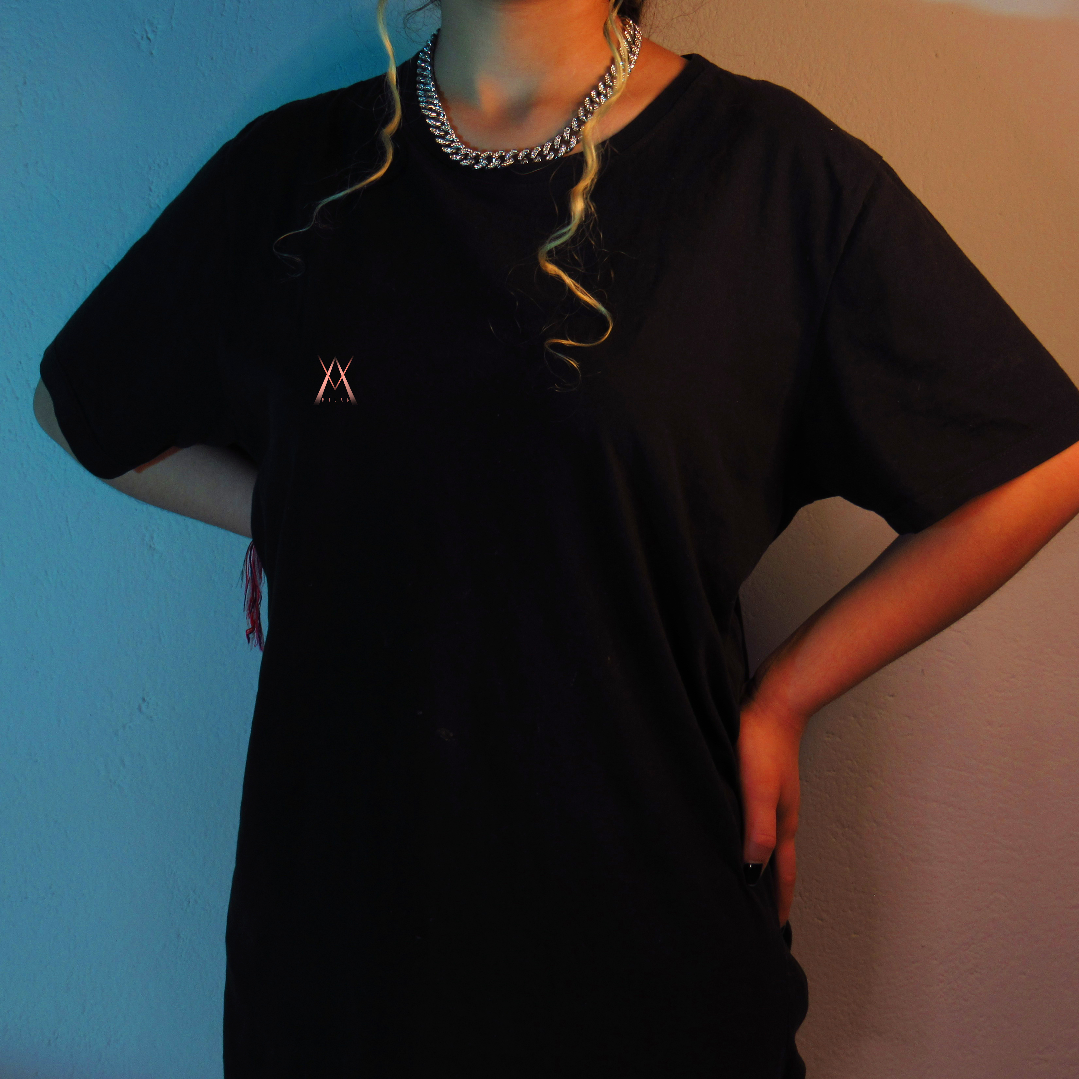 Nome do produto: Camisa Feminina Milan