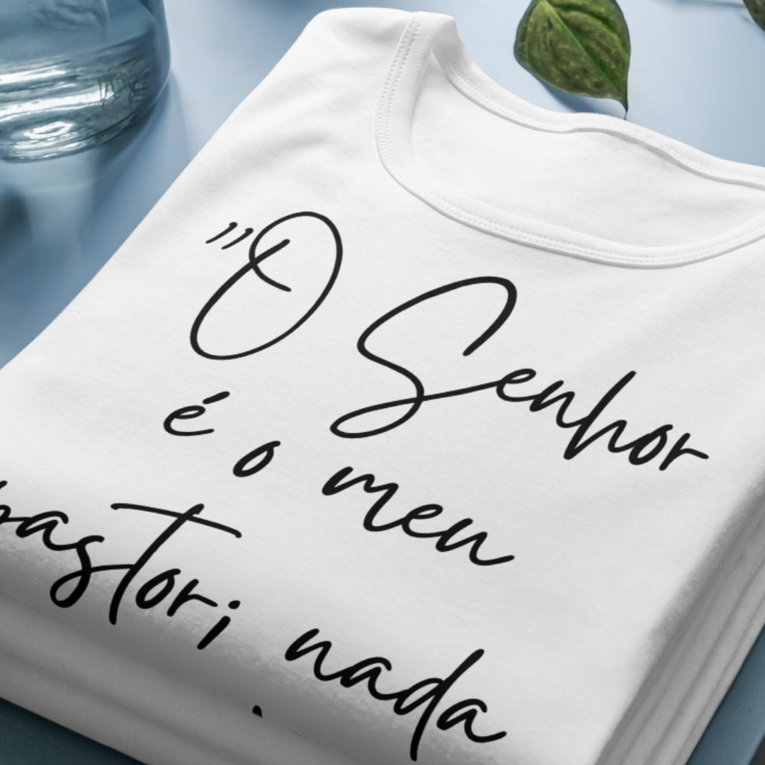 Nome do produto: Camiseta Versículo - Salmos 23:1 - O Senhor é o meu Pastor - Estampa Preta