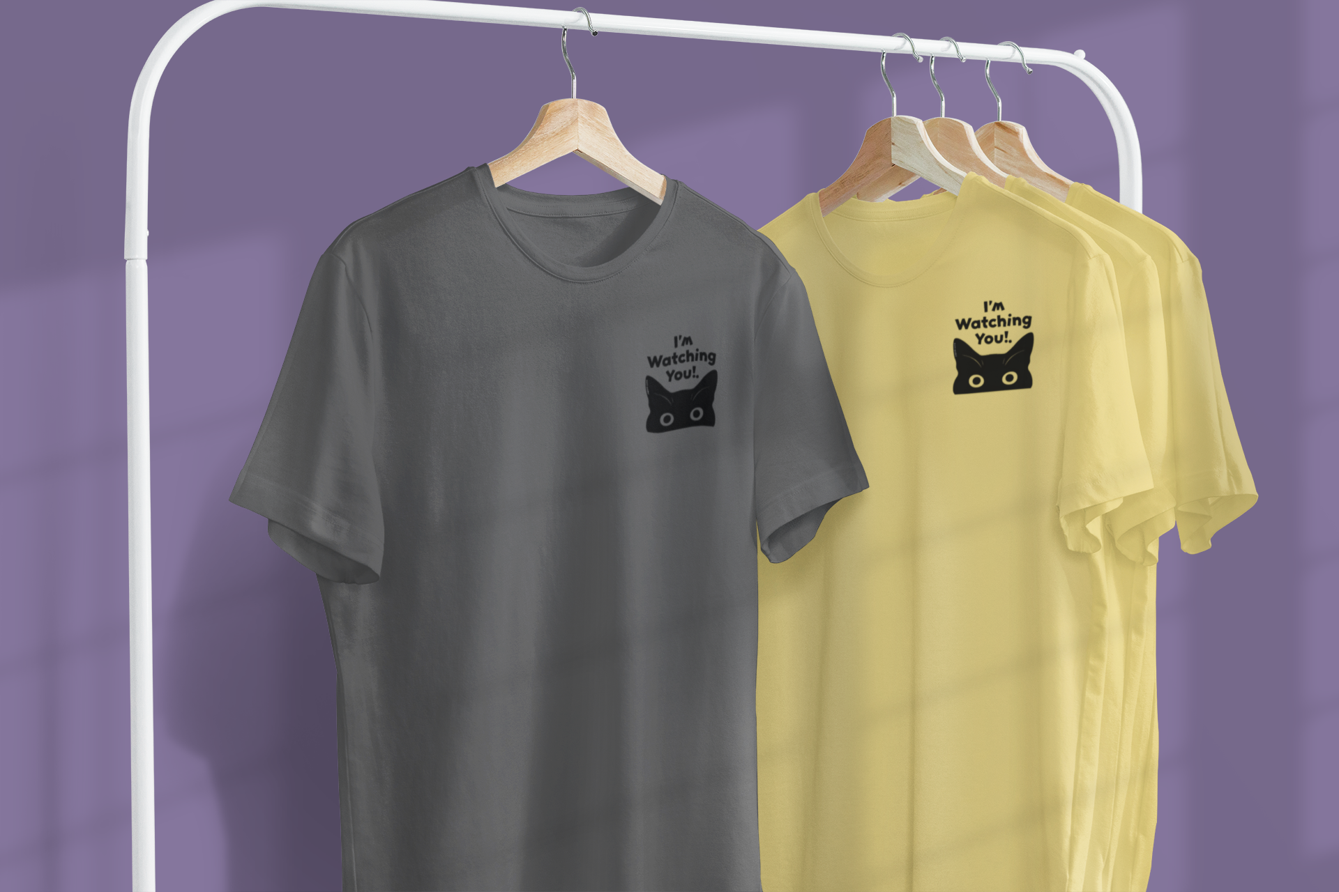 Nome do produto: CAMISETA T-SHIRT ESTONADA MINIMALISTA, I`M WATCHING YOU