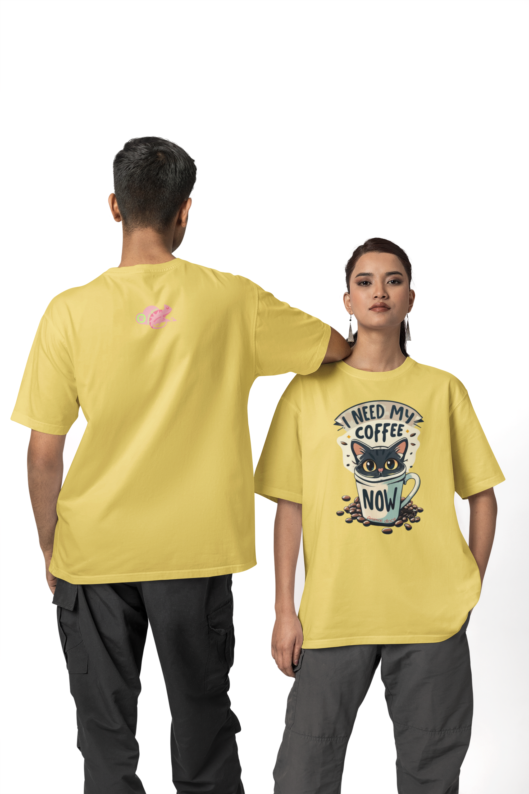 Nome do produto: CAMISETA T-SHIRT ESTONADA F/V CAT, I NEED MY COFFEE