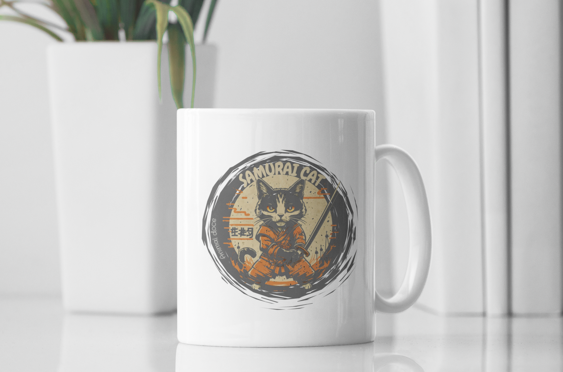 Nome do produto: CANECA PERSONALIZADA CRIATIVA EM CERÂMICA, 325ML C/02 LADOS, SAMURAI CAT