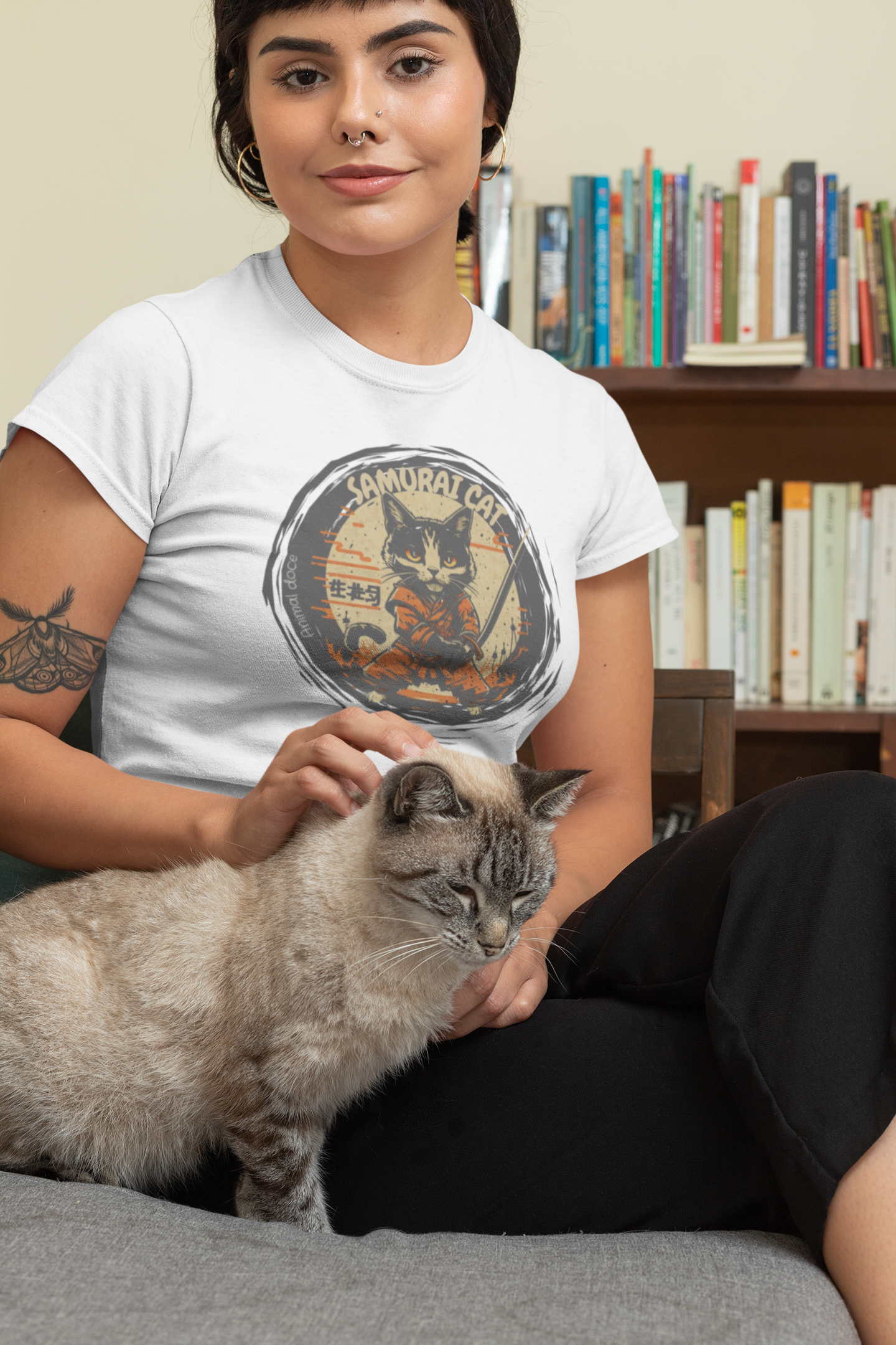 Nome do produto: CAMISETA BABY LONG CLASSIC, SAMURAI CAT