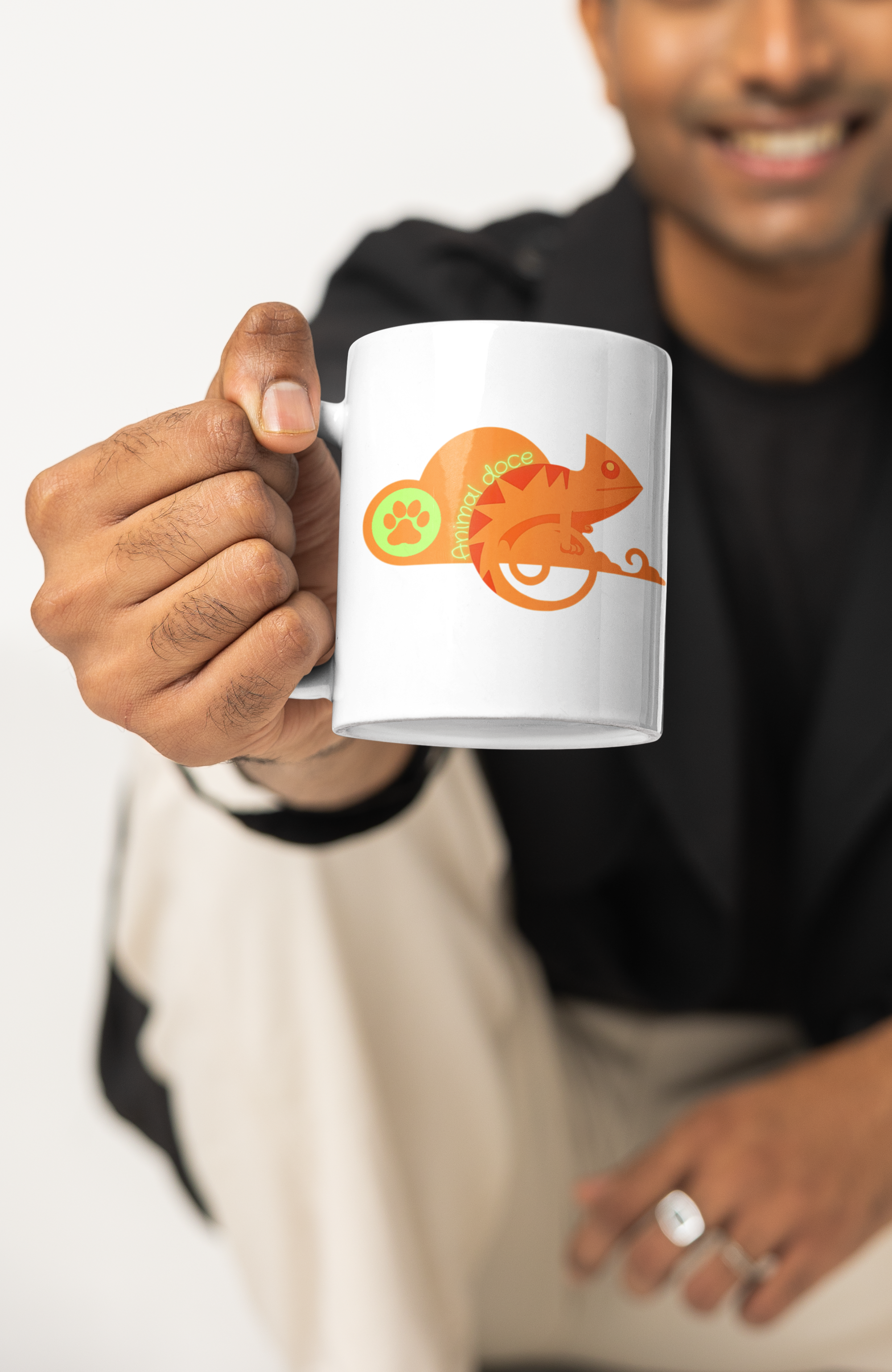 Nome do produto:  CANECA PERSONALIZADA CRIATIVA EM CERÂMICA, 325ML C/03 LADOS LIZARD