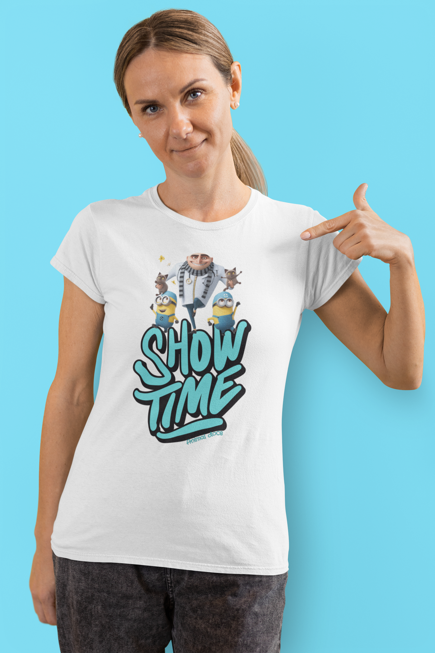 Nome do produto: CAMISETA BABY LONG PRIME  CAT, MEU MALVADO FAVORITO SHOW TIME