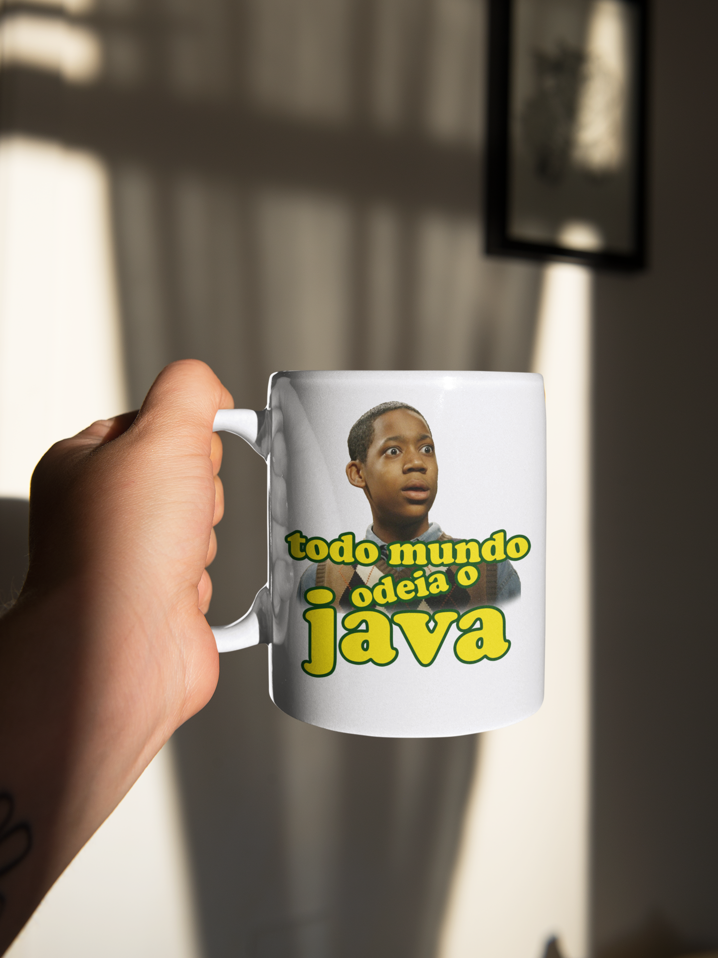 Nome do produto: Caneca Todo Mundo Odeia O Java