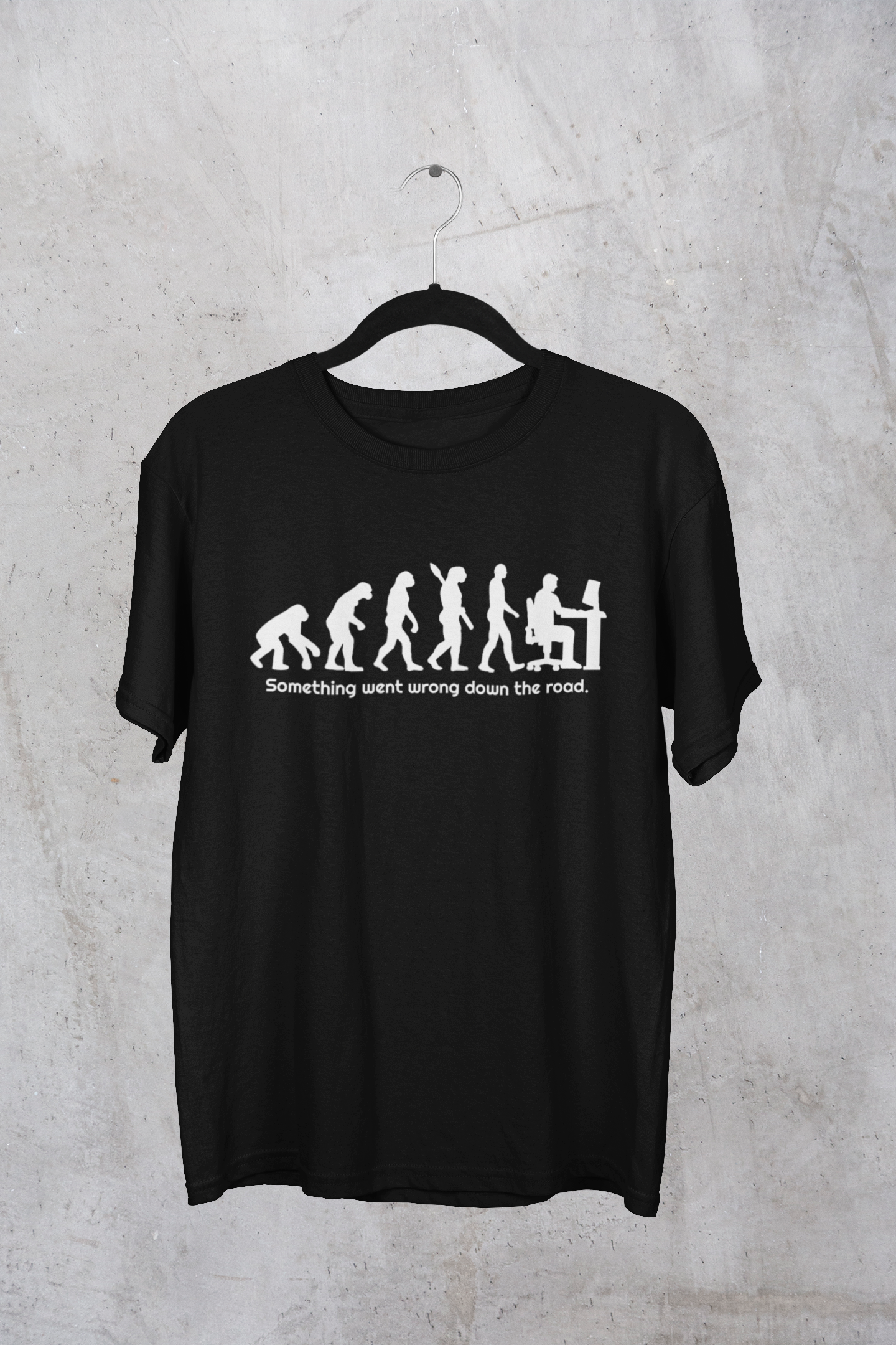 Nome do produto: Camiseta Evolução Humana Something Went Wrong Down The Road