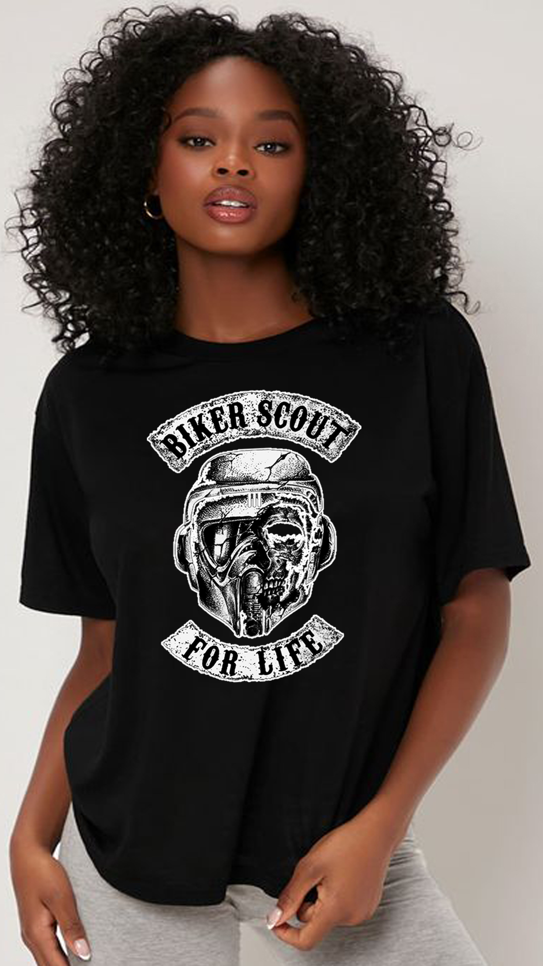 Nome do produto: CAMISETA FEMININA STAR WARS BIKER SCOUT