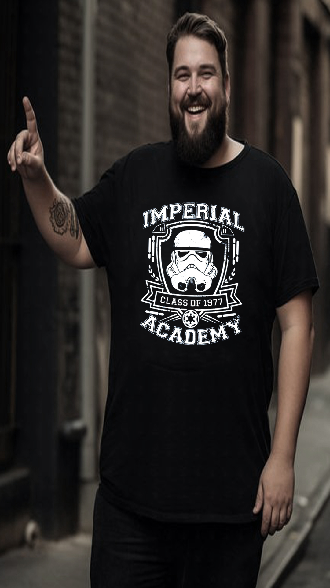 Nome do produto: CAMISETA IMPERIAL ACADEMY