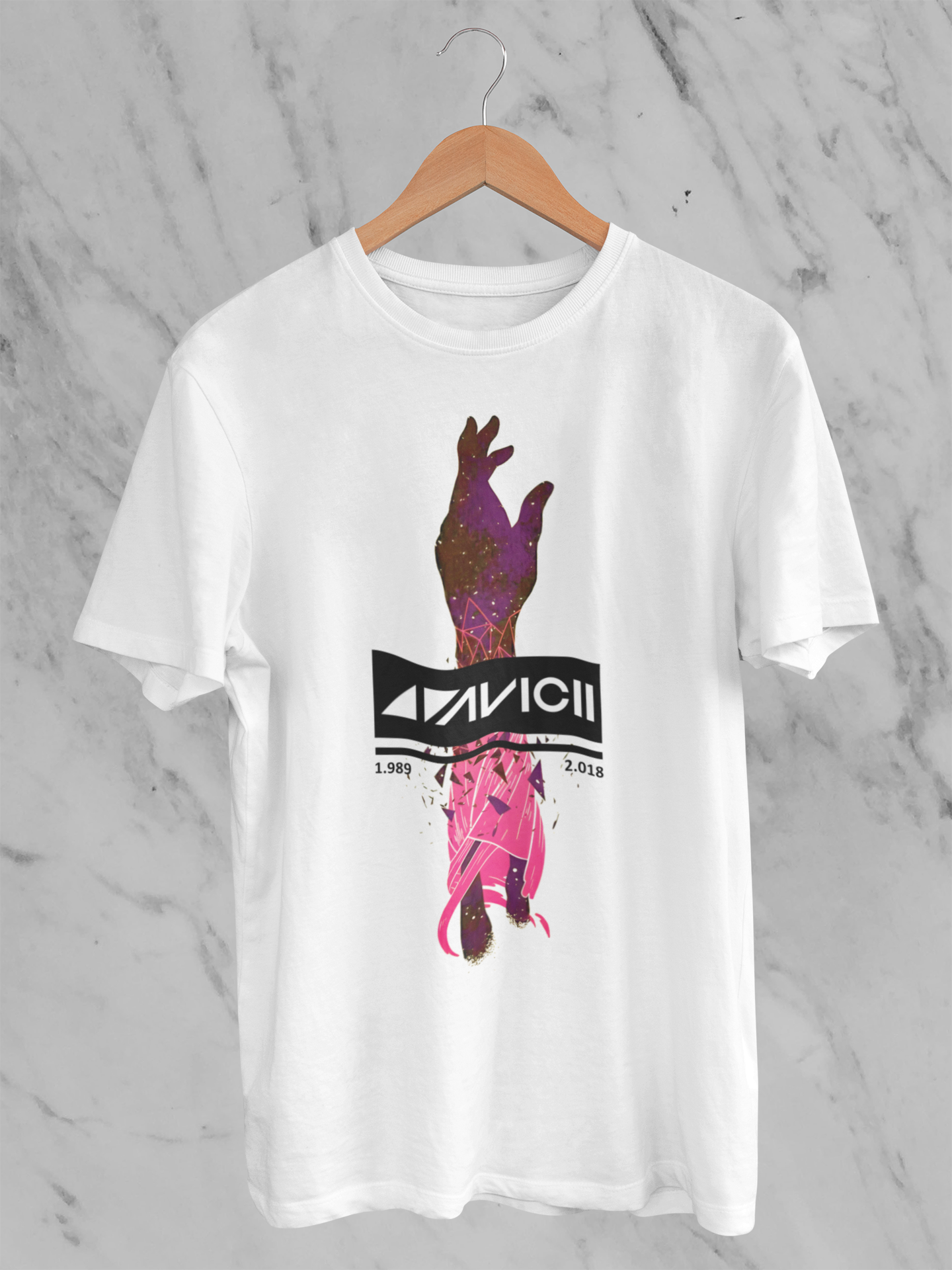 Nome do produto: Avicii, Touch Sky