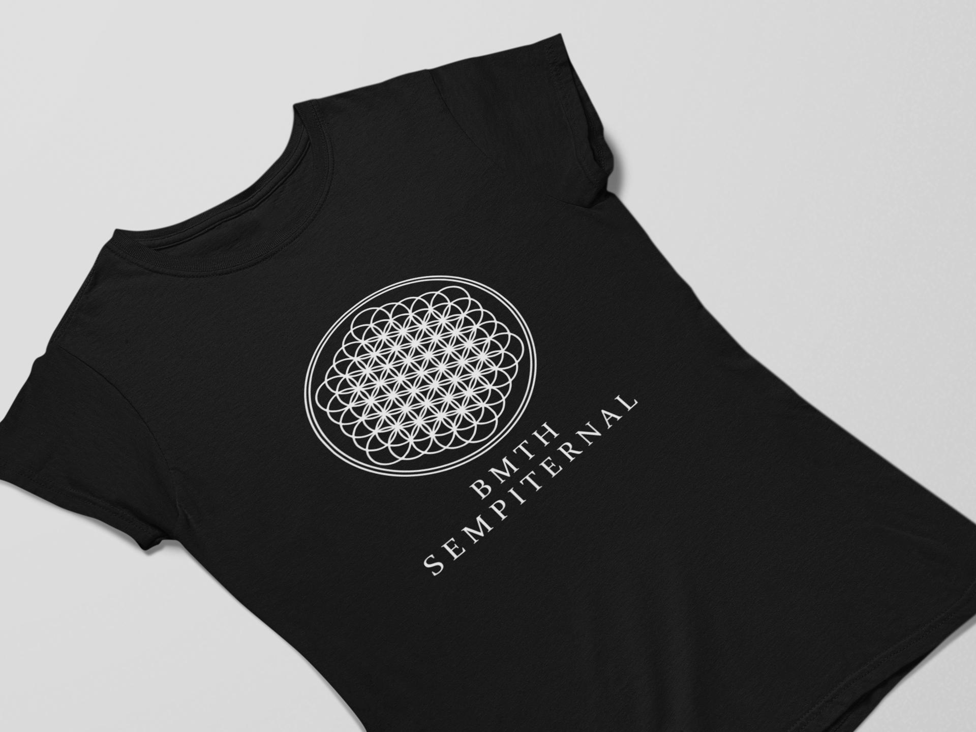 Nome do produto: Camiseta Dizbocado Corte BabyLook - BMTH