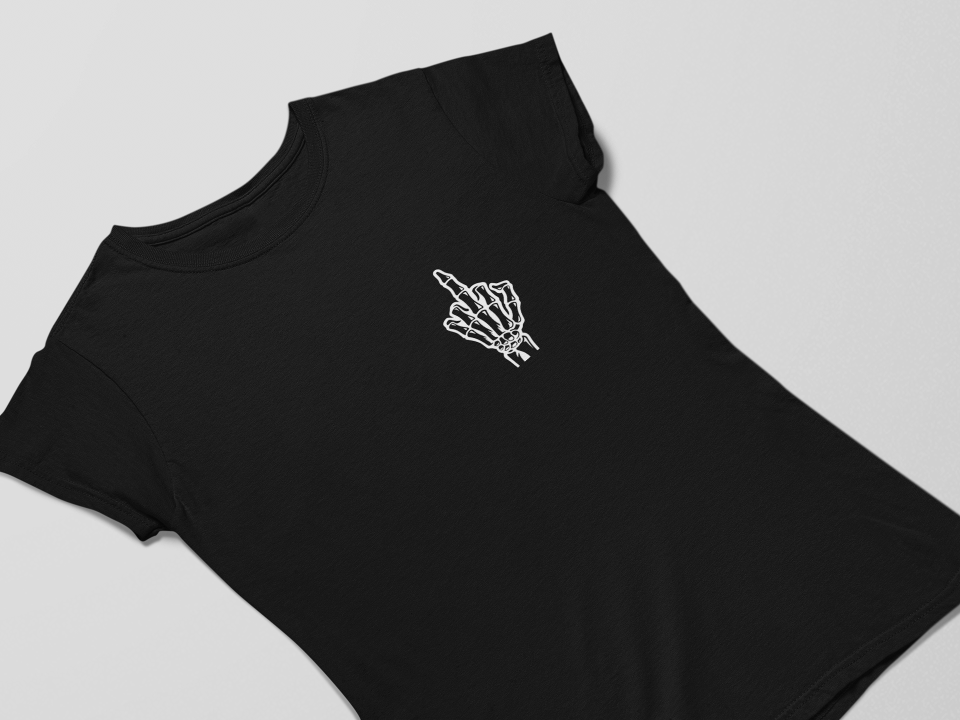 Nome do produto: Camiseta Dizbocado Corte Babylook - Dedo do meio discreto