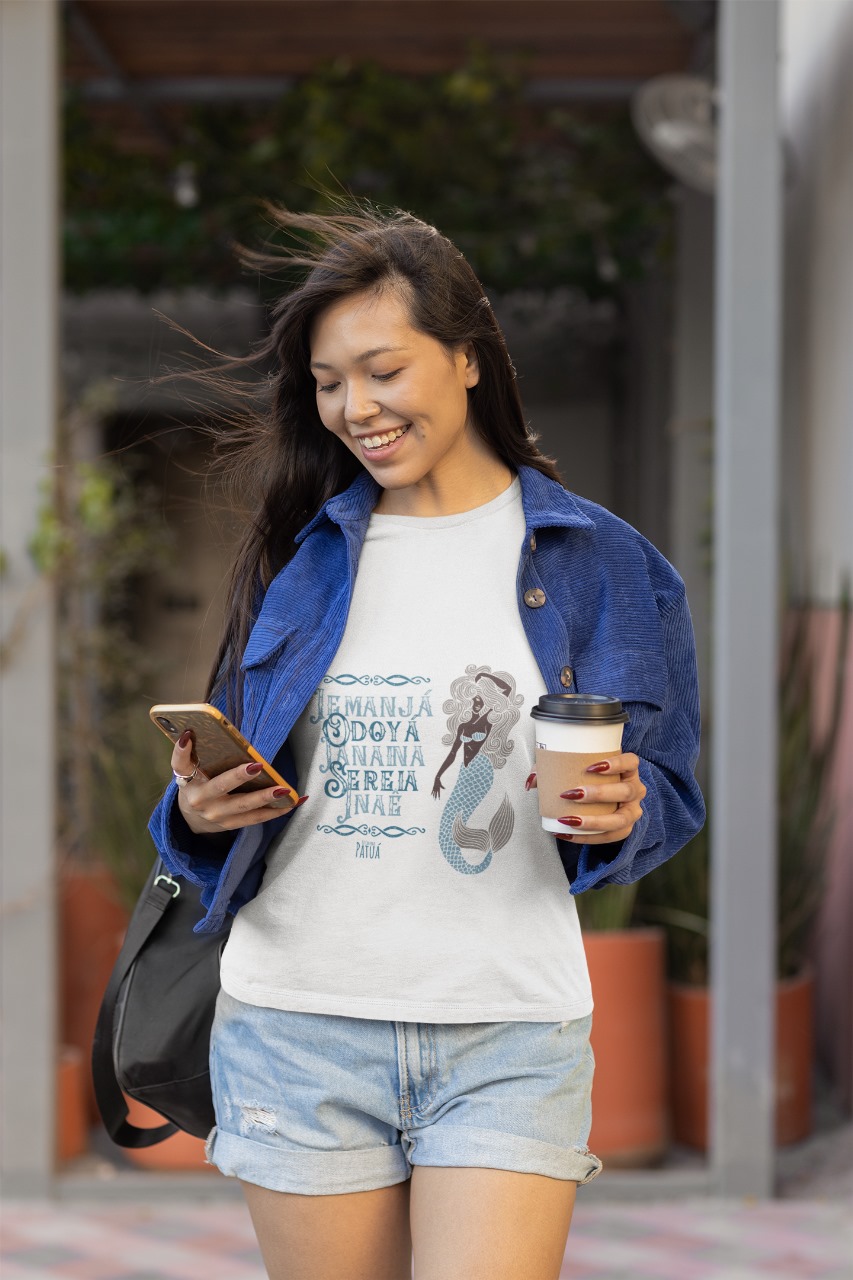 Nome do produto: Coleção Ponto Cantado - T-Shirt Classic Iemanjá