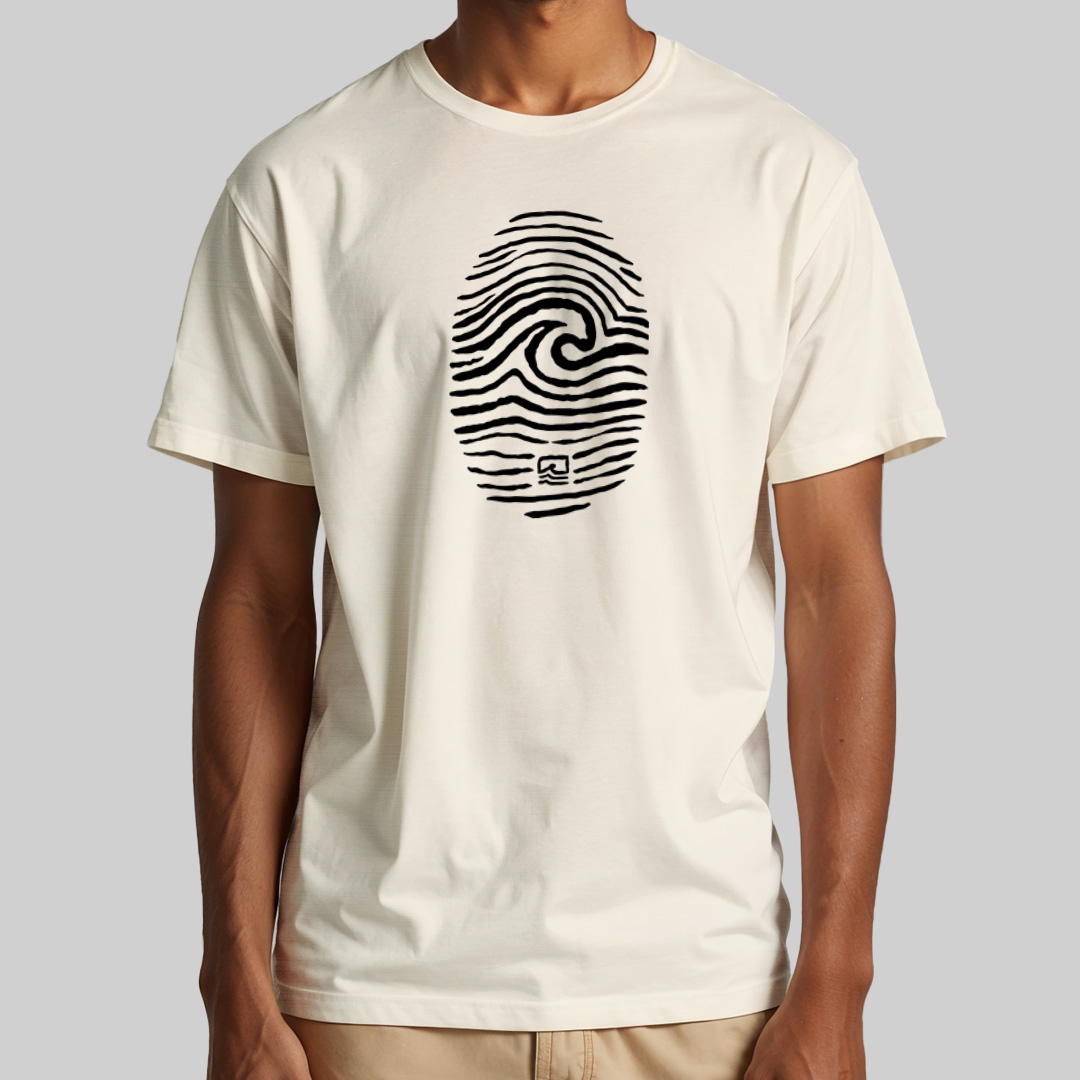 Nome do produto: Camiseta Prime - Surf ID (Branca) - Essence Surf