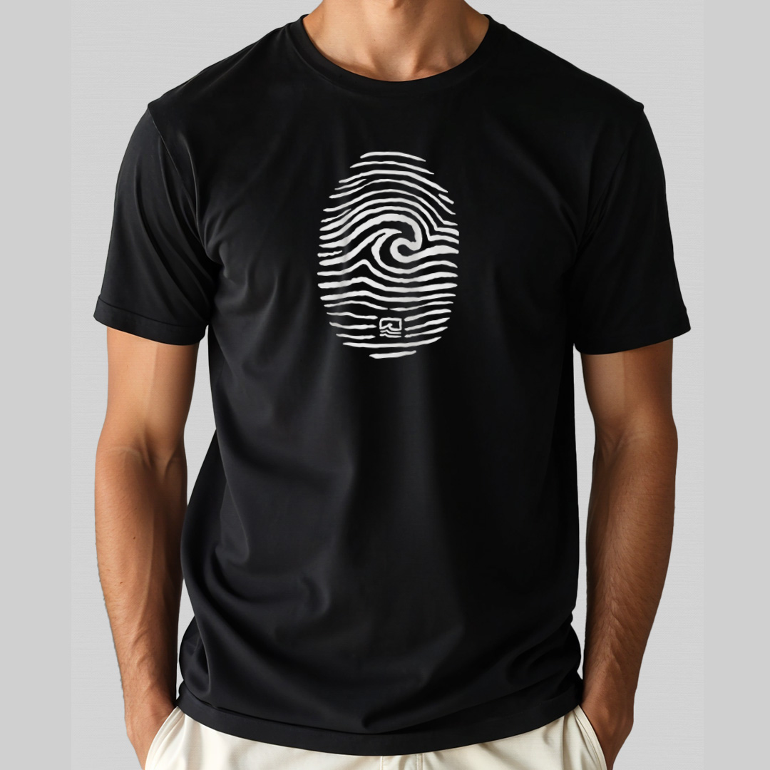 Nome do produto: Camiseta Prime - Surf ID (Cor) - Essence Surf