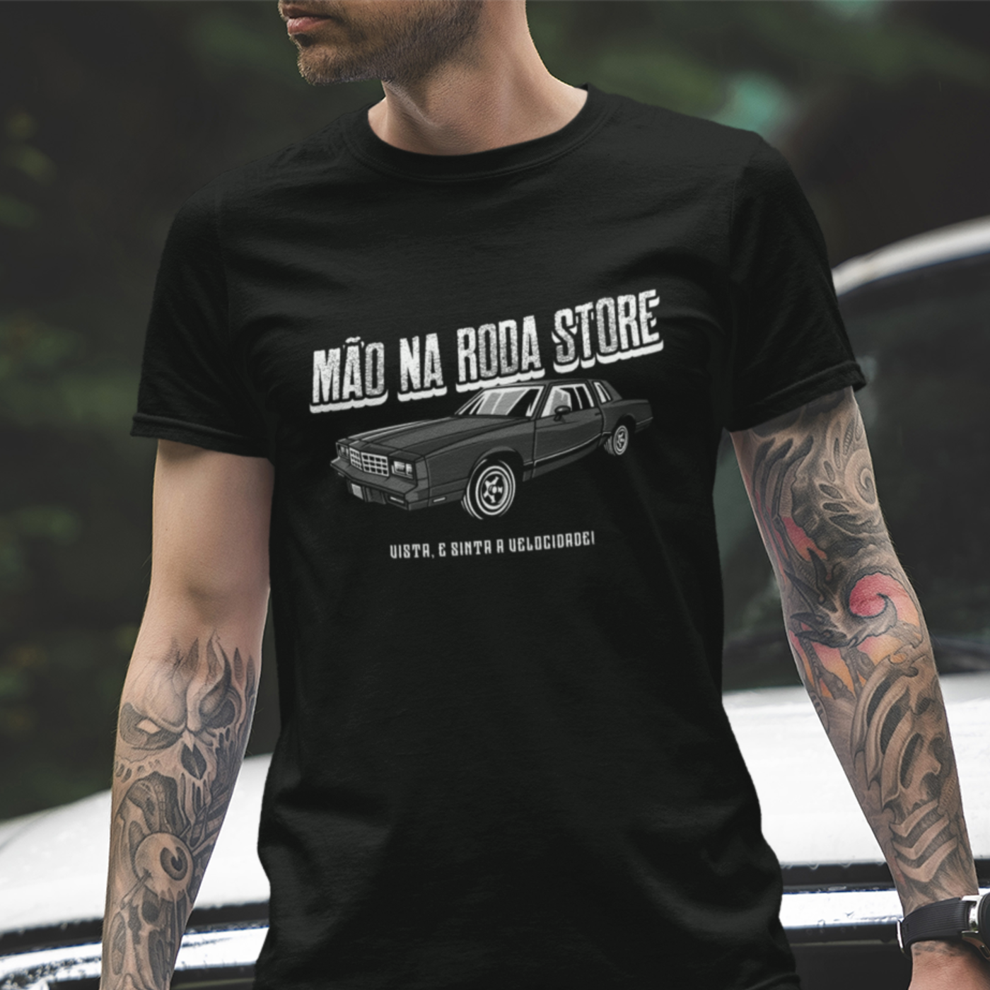 Nome do produto: CAMISETA MÃO NA RODA STORE