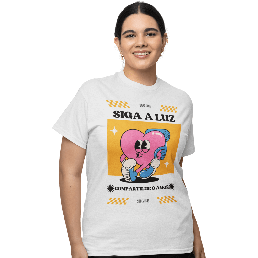 Nome do produto: Camisetas Cristã - Siga a Luz