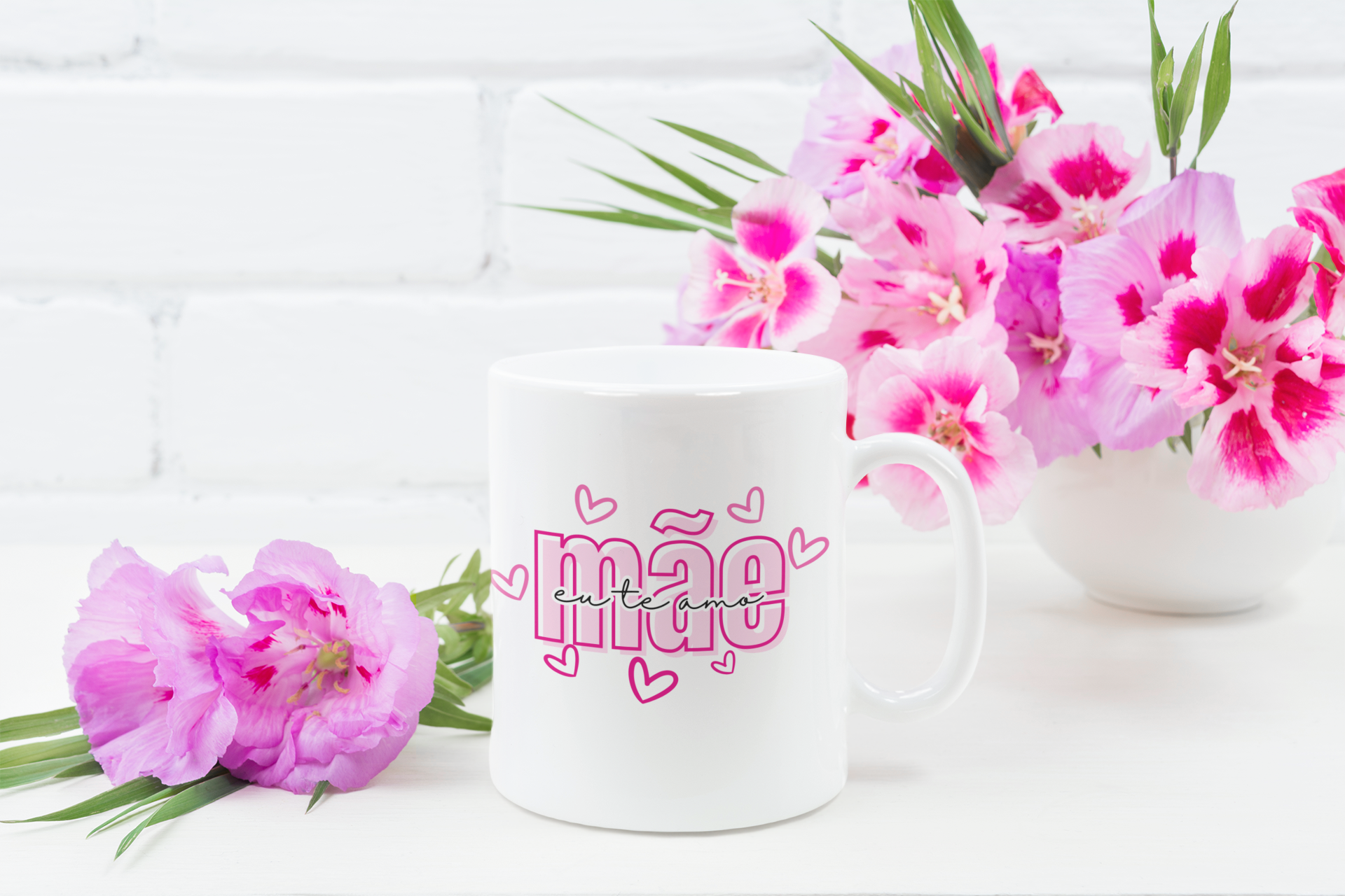 Nome do produto: Caneca dia das Mães - Mãe te amo 