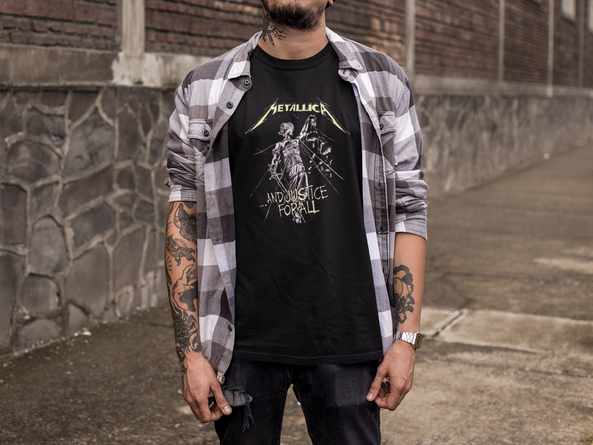 Nome do produto: Camiseta METALLICA JUSTICE