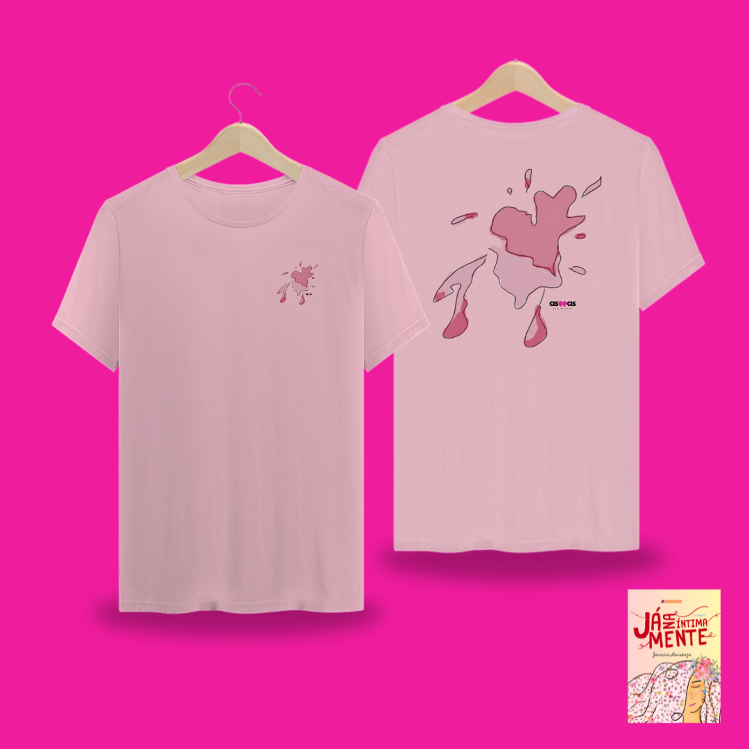 Nome do produto: Camiseta Premium Coração na Parede - frente e costas (Já na Íntima Mente)